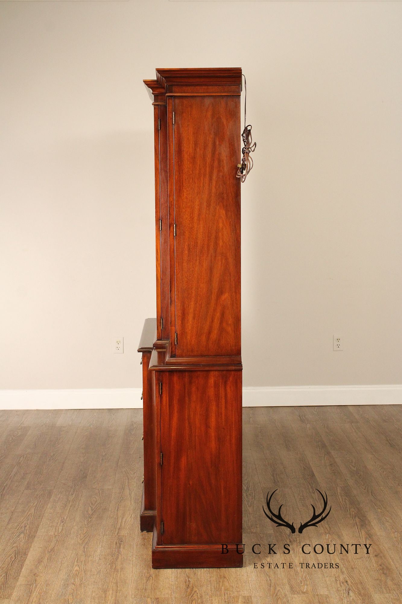 Henkel Harris Georgian Style Inlaid Mahogany Breakfront Bookcase