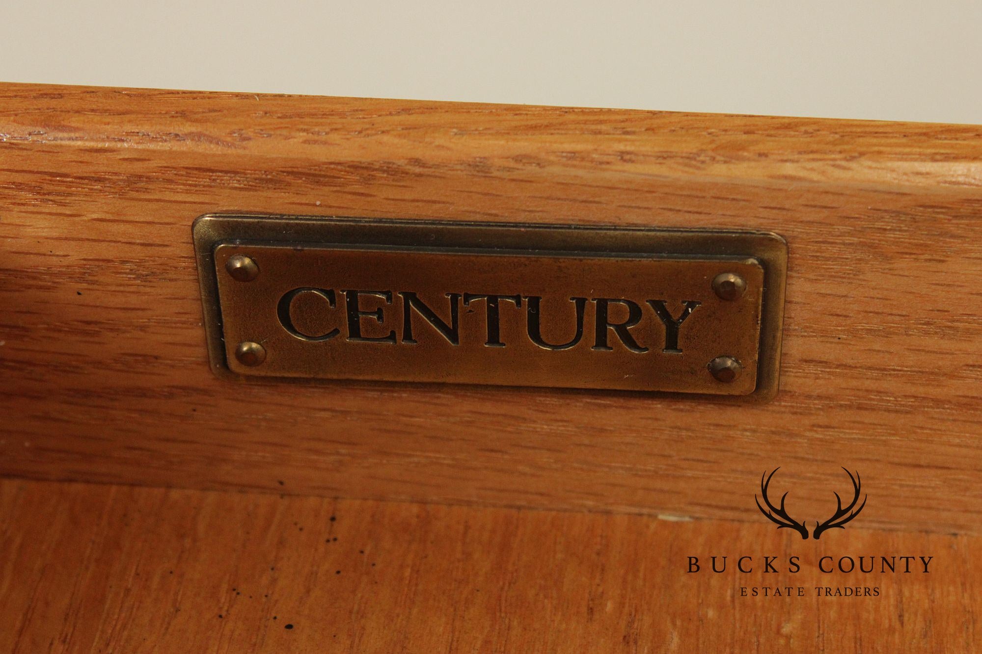 Century Georgian Style Furniture Pair Of End Tables