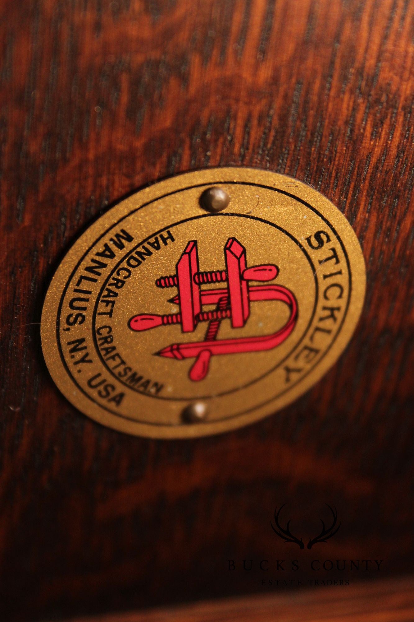 Stickley Mission Collection Oak Settle Sofa