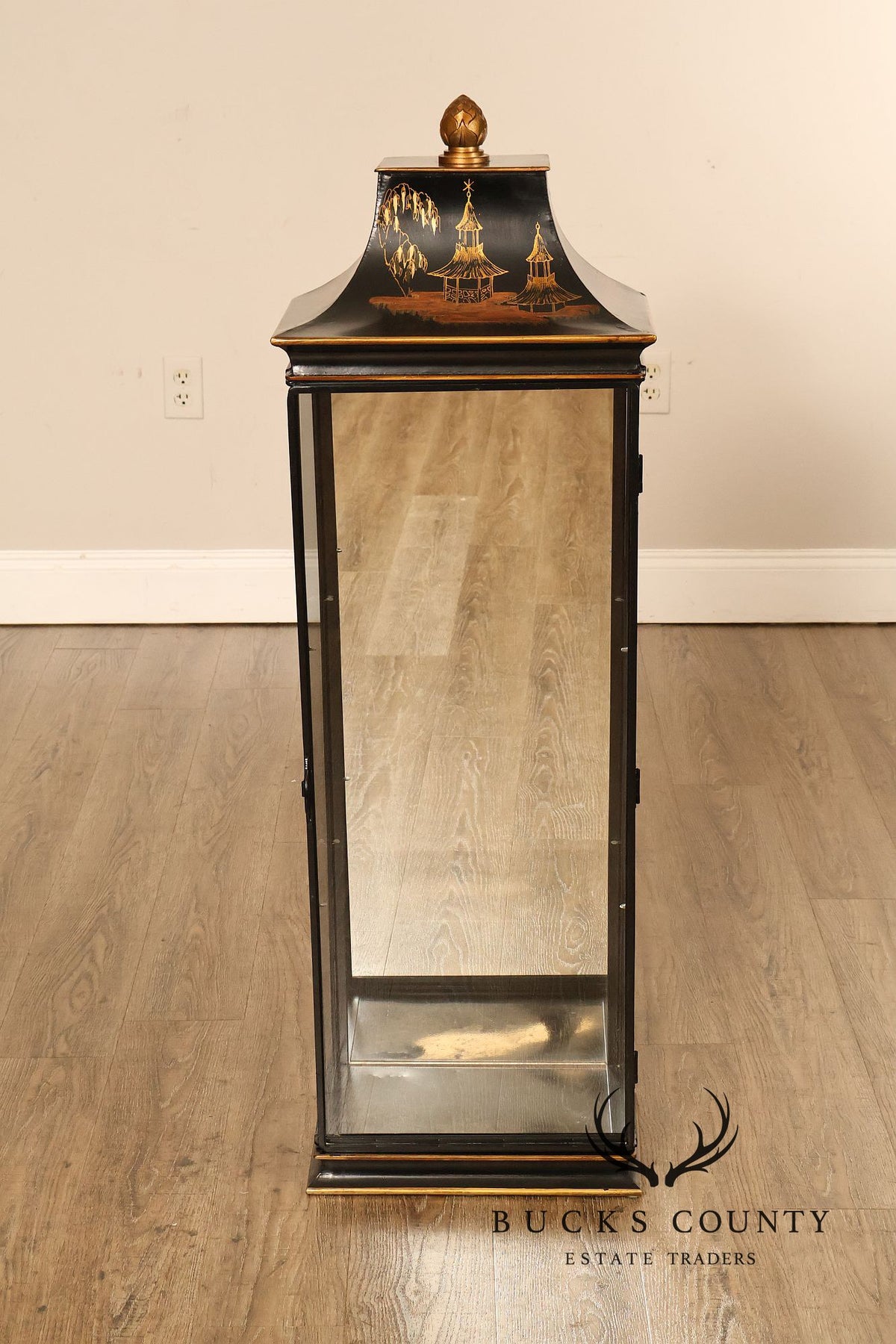Chinoiserie Decorated Tole Display Case