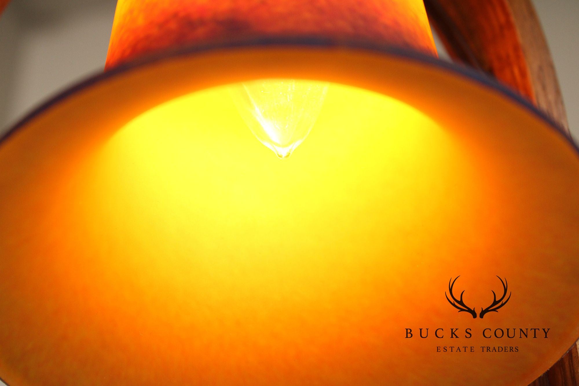 Stickley Mission Collection Oak Table Lamp With Art Glass Shade