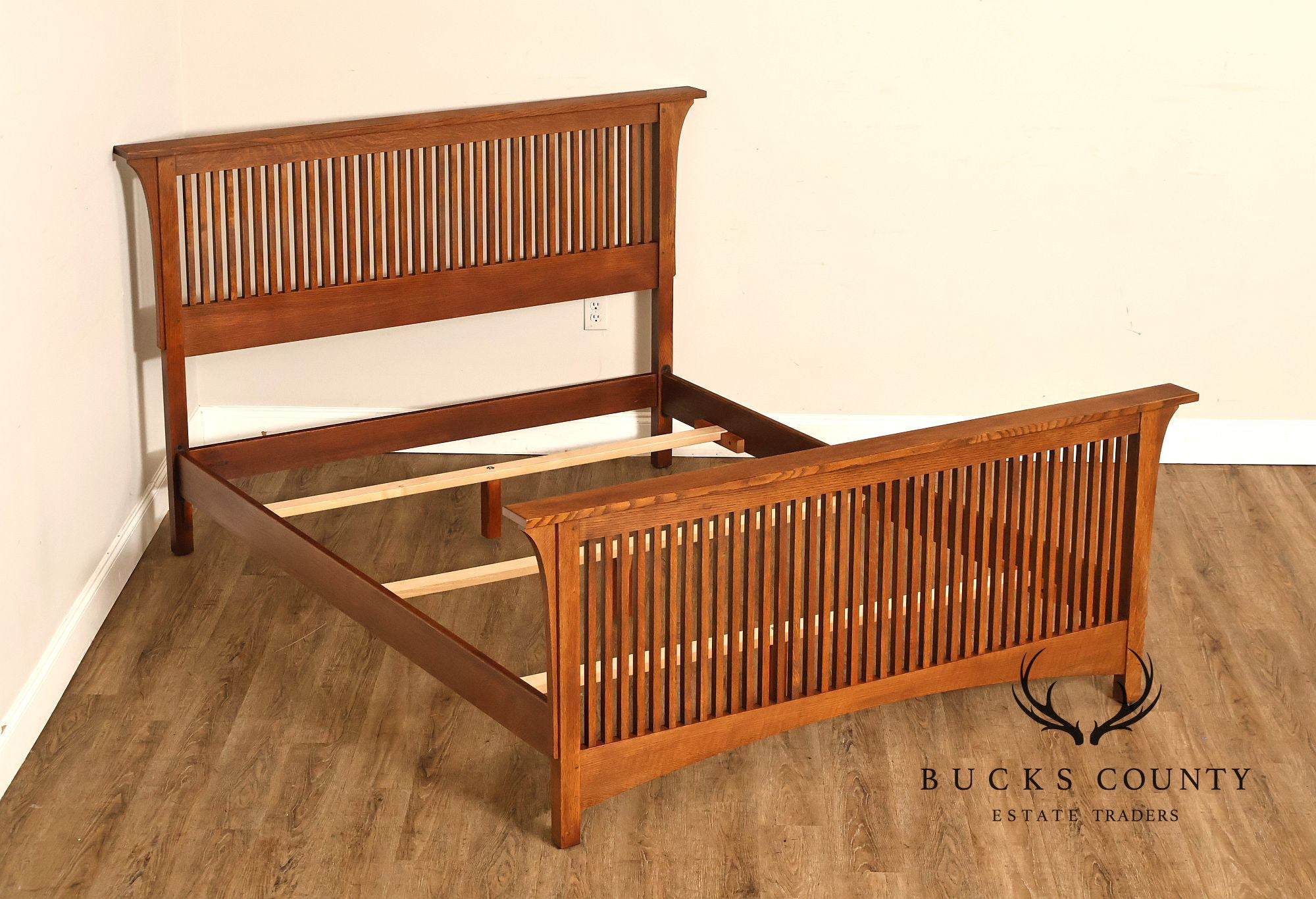 Stickley Mission Collection Oak Spindle Queen Bed