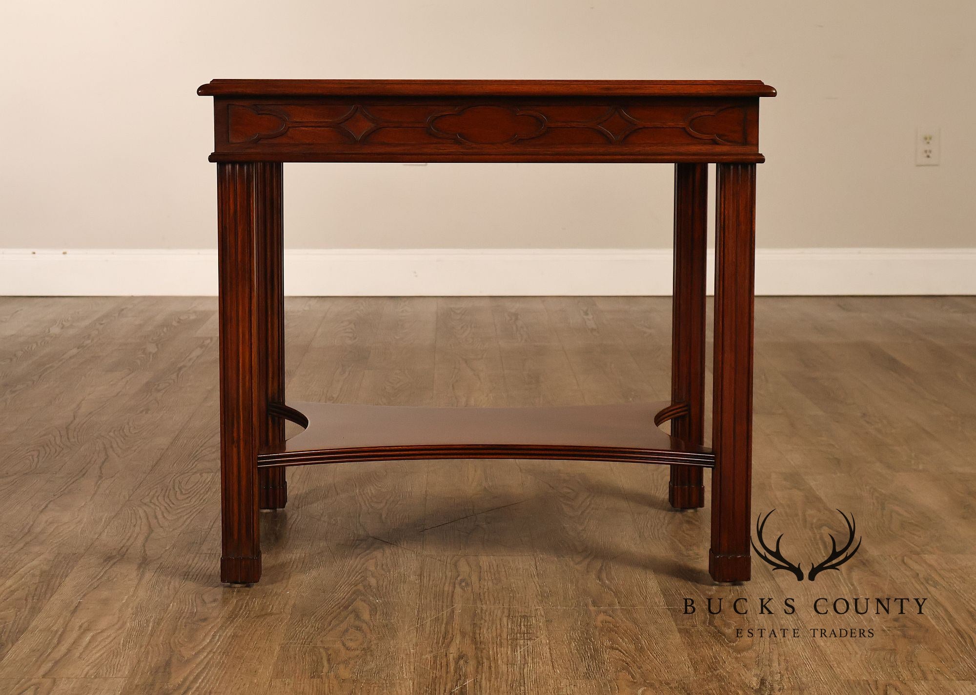 Henkel Harris Georgian Style Pair of Mahogany Side Tables