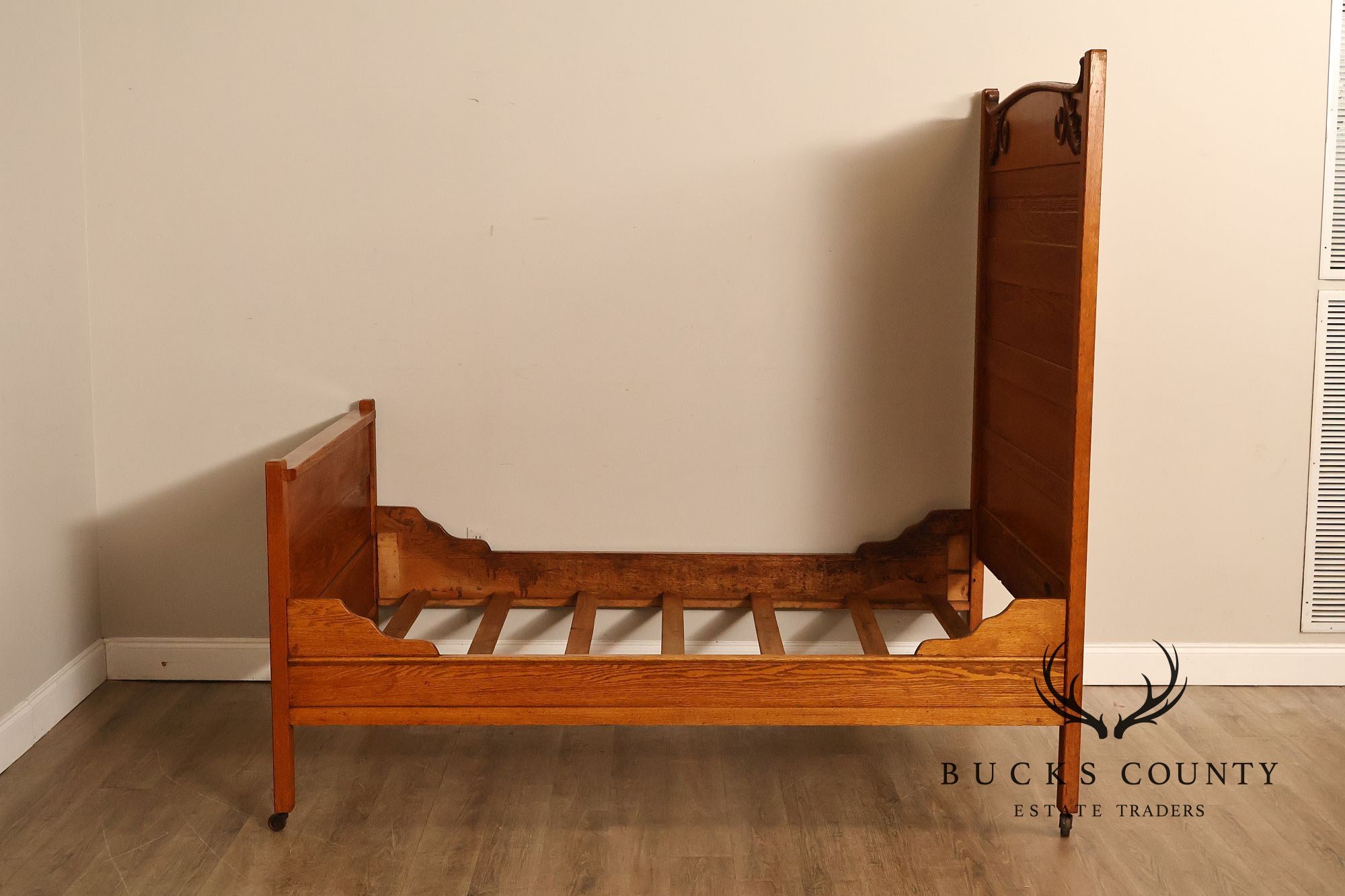 Antique American Victorian Oak Full Size High Back Bed