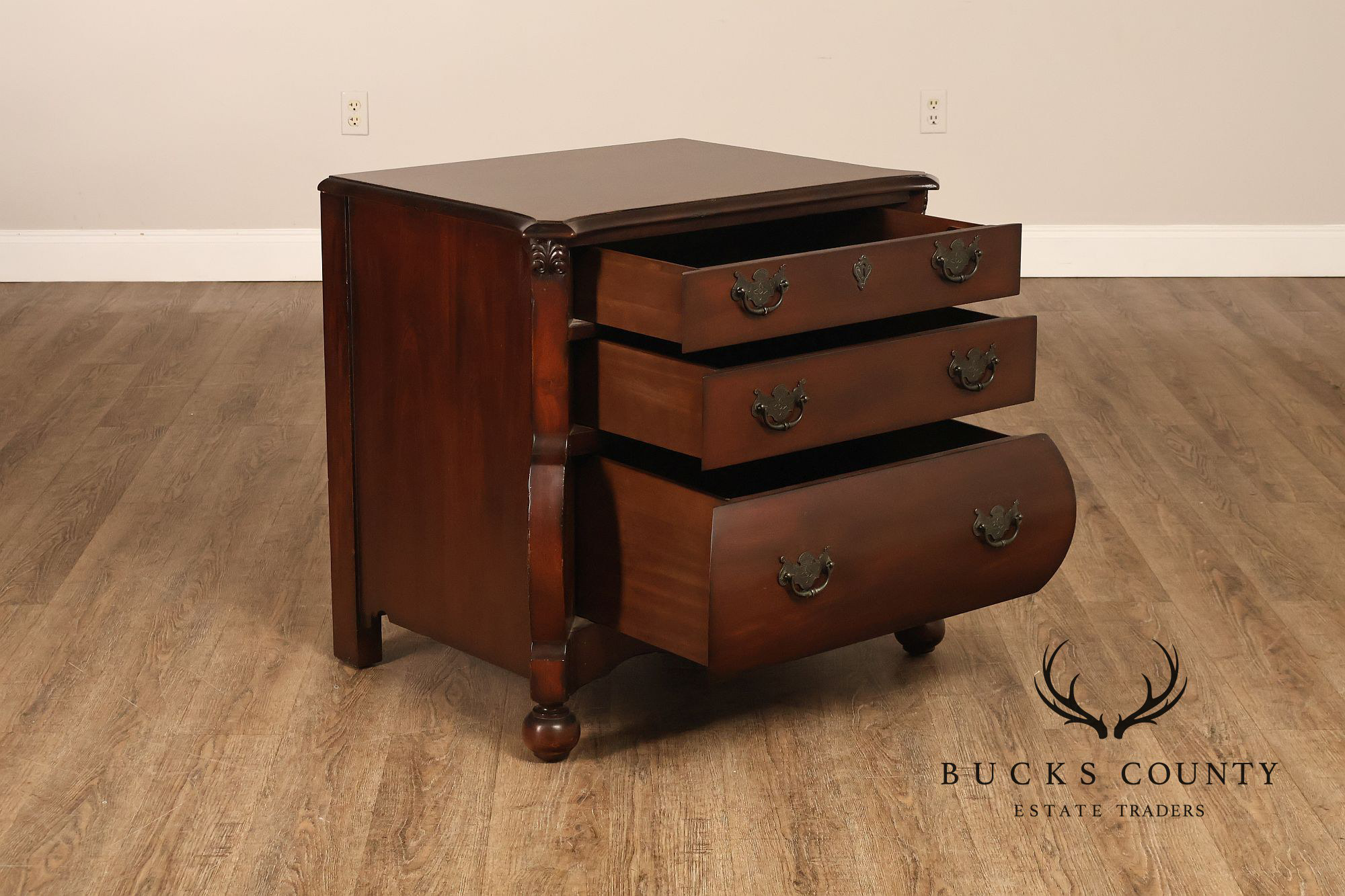 Ralph Lauren Signed Mahogany Bombe Chest Of Drawers