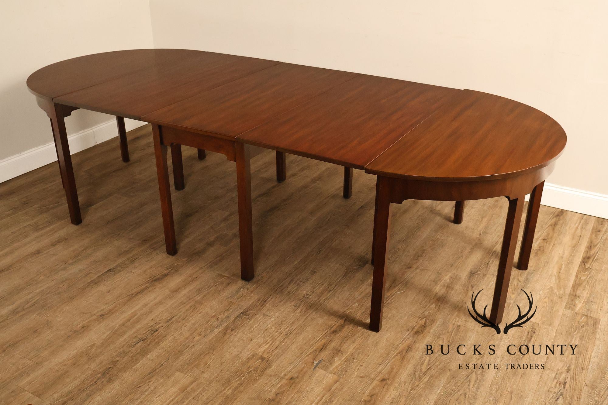 Kittinger Colonial Williamsburg Mahogany Drop Leaf Dining Table