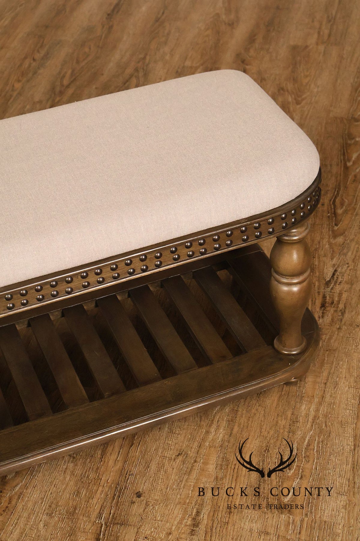 Riverside 'Belmeade' Baluster Carved Bench