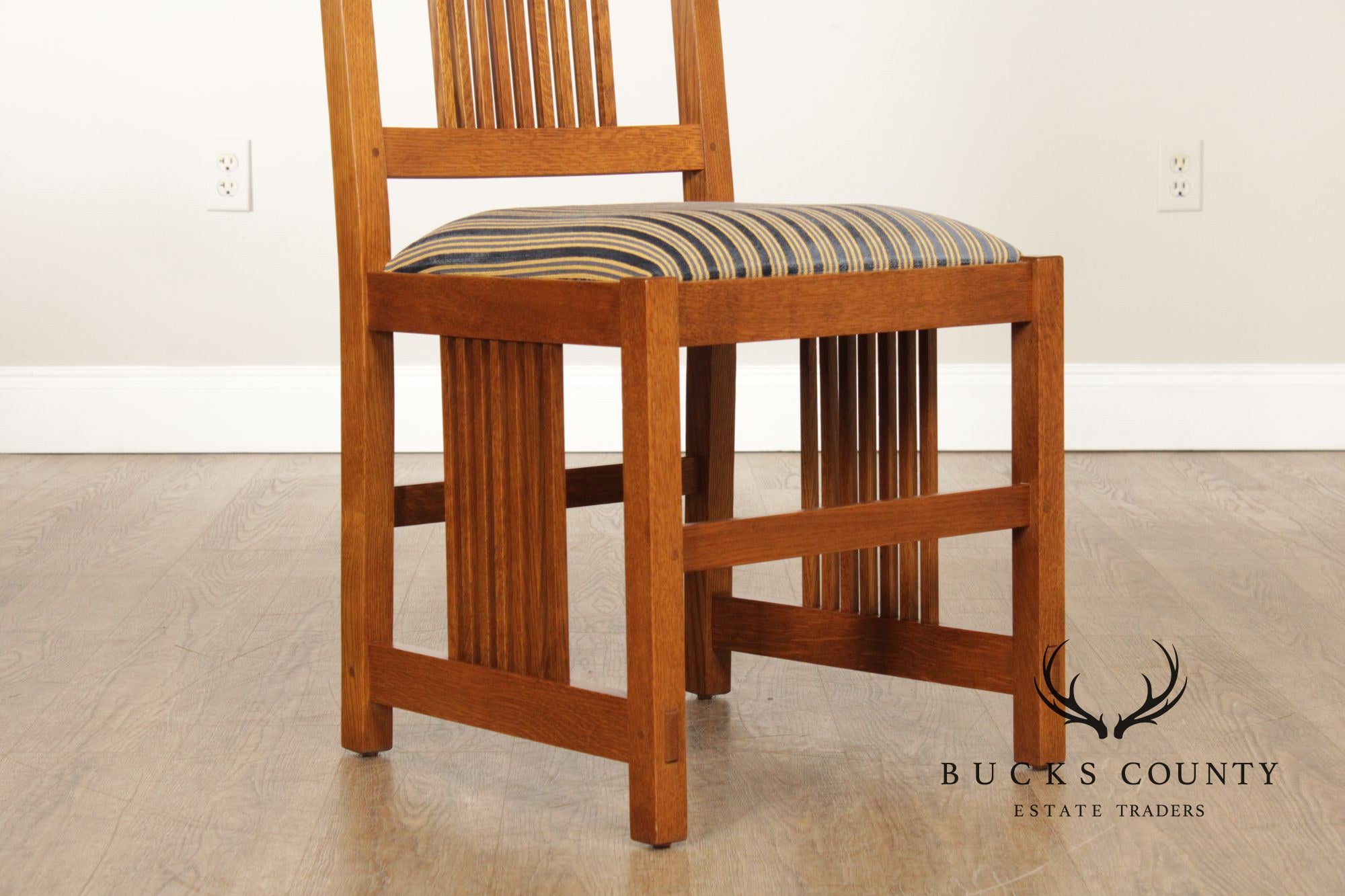 Stickley Mission Collection Set of Six Oak Spindle Dining Chairs