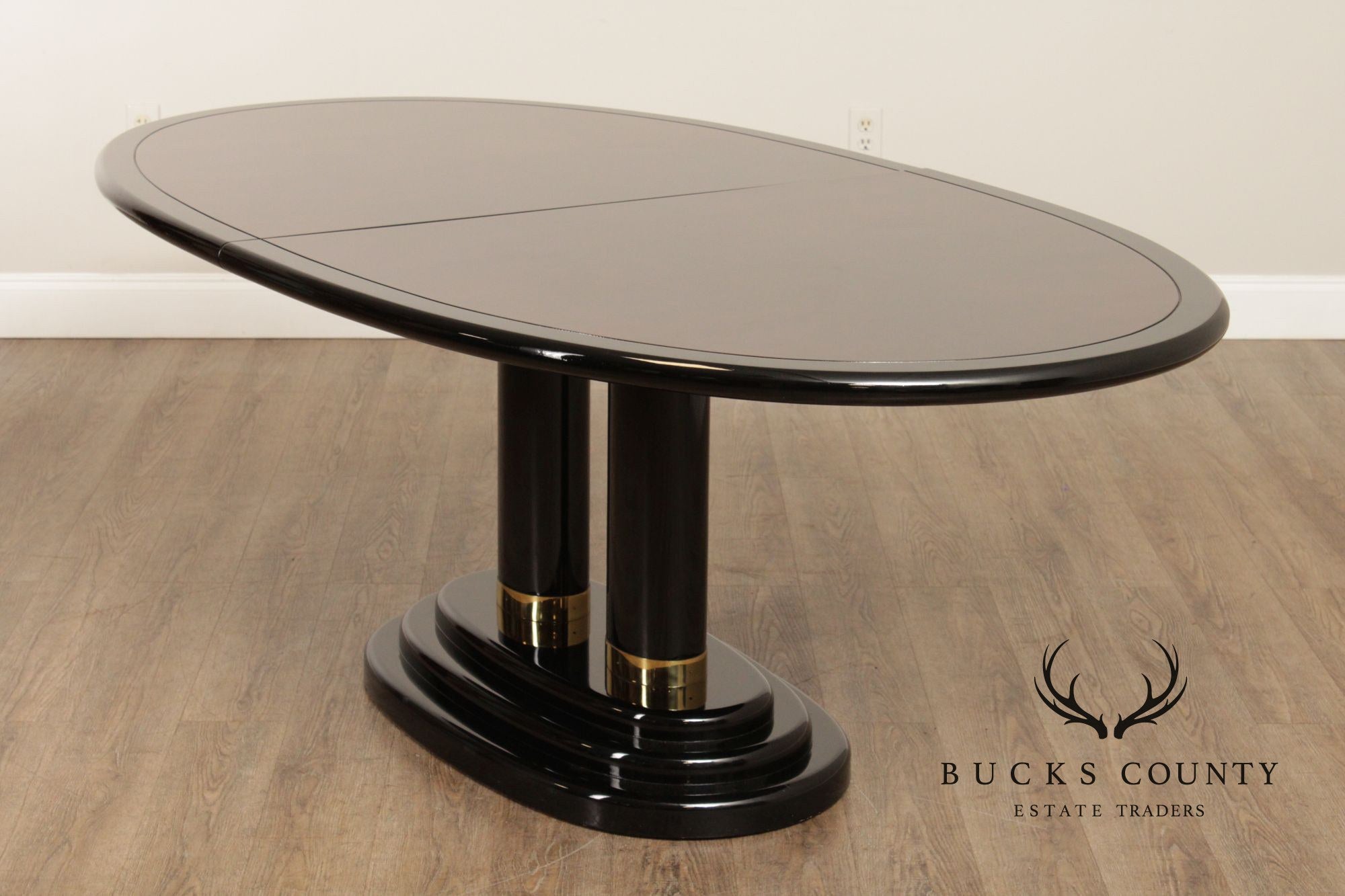 Henredon 'Scene Three' Oval Expandable Black Lacquered And Burl Walnut Dining Table