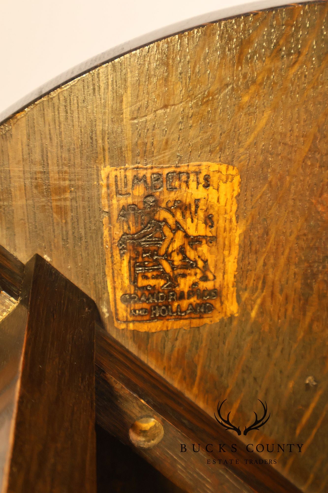 Limbert Mission Quartersawn Oak Round End Table