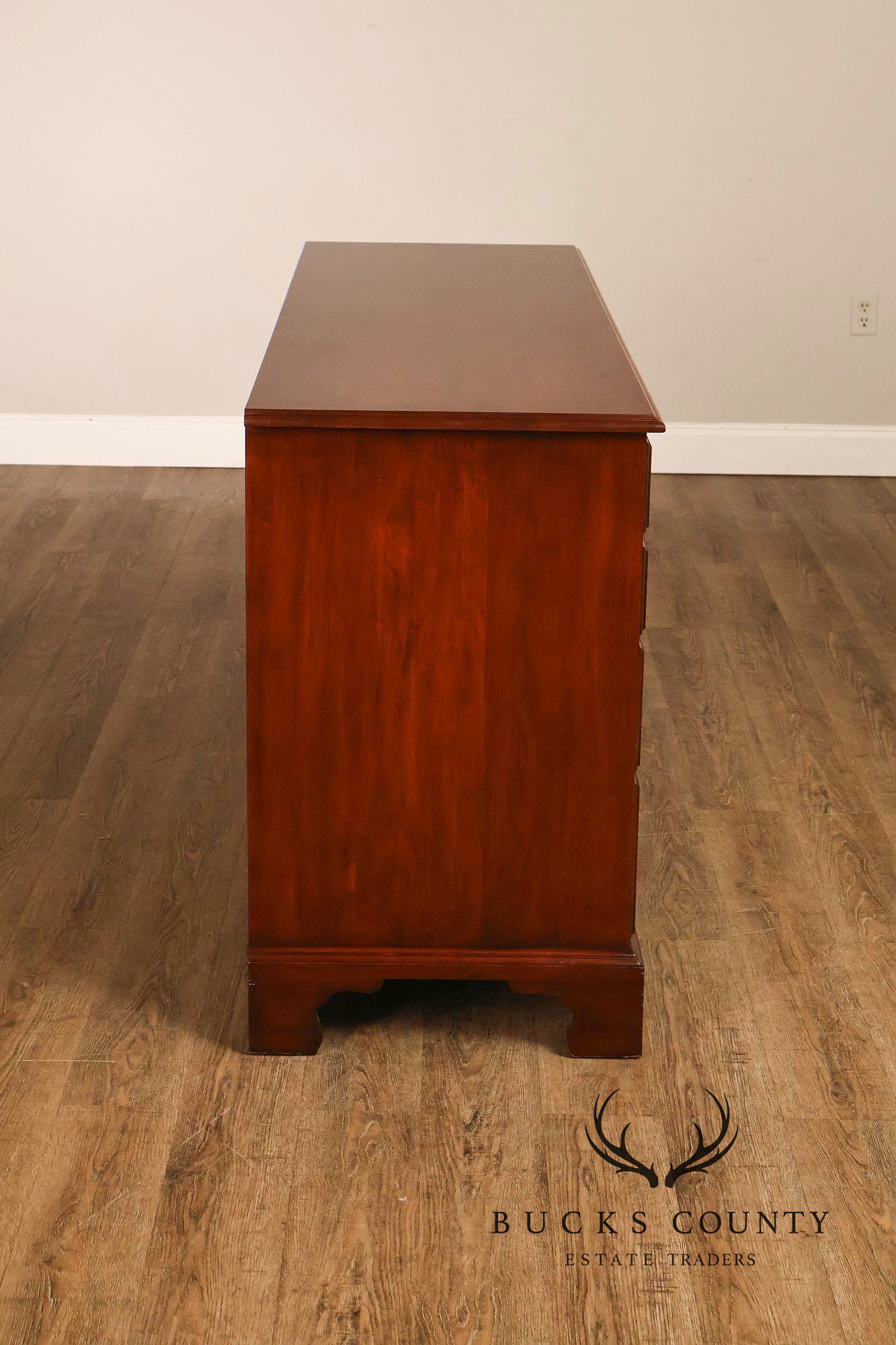 Henkel Harris Virginia Galleries Cherry 9 Drawer Dresser