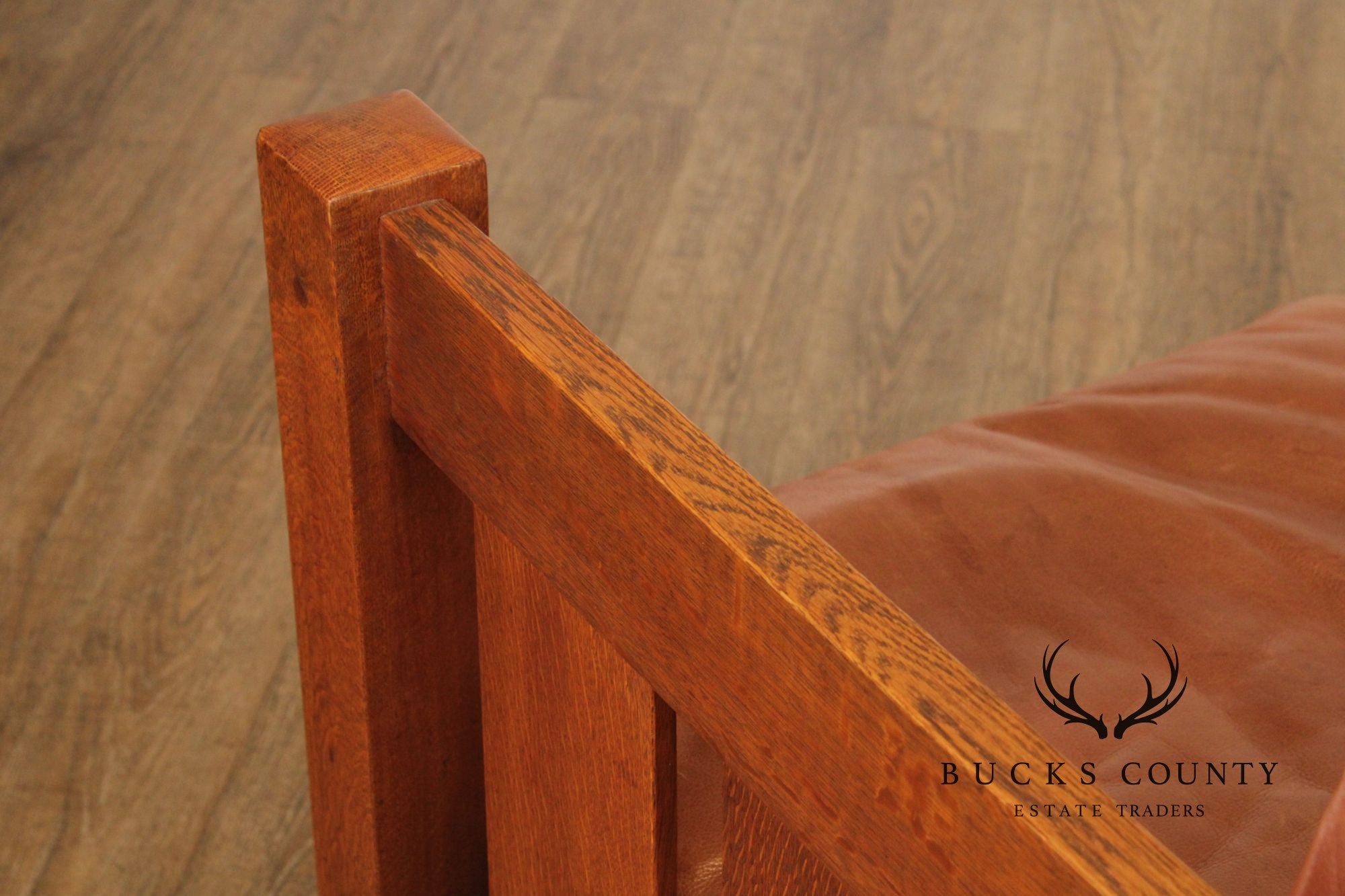 Gustav Stickley Antique Mission Oak and Leather Even-Arm Settle Sofa