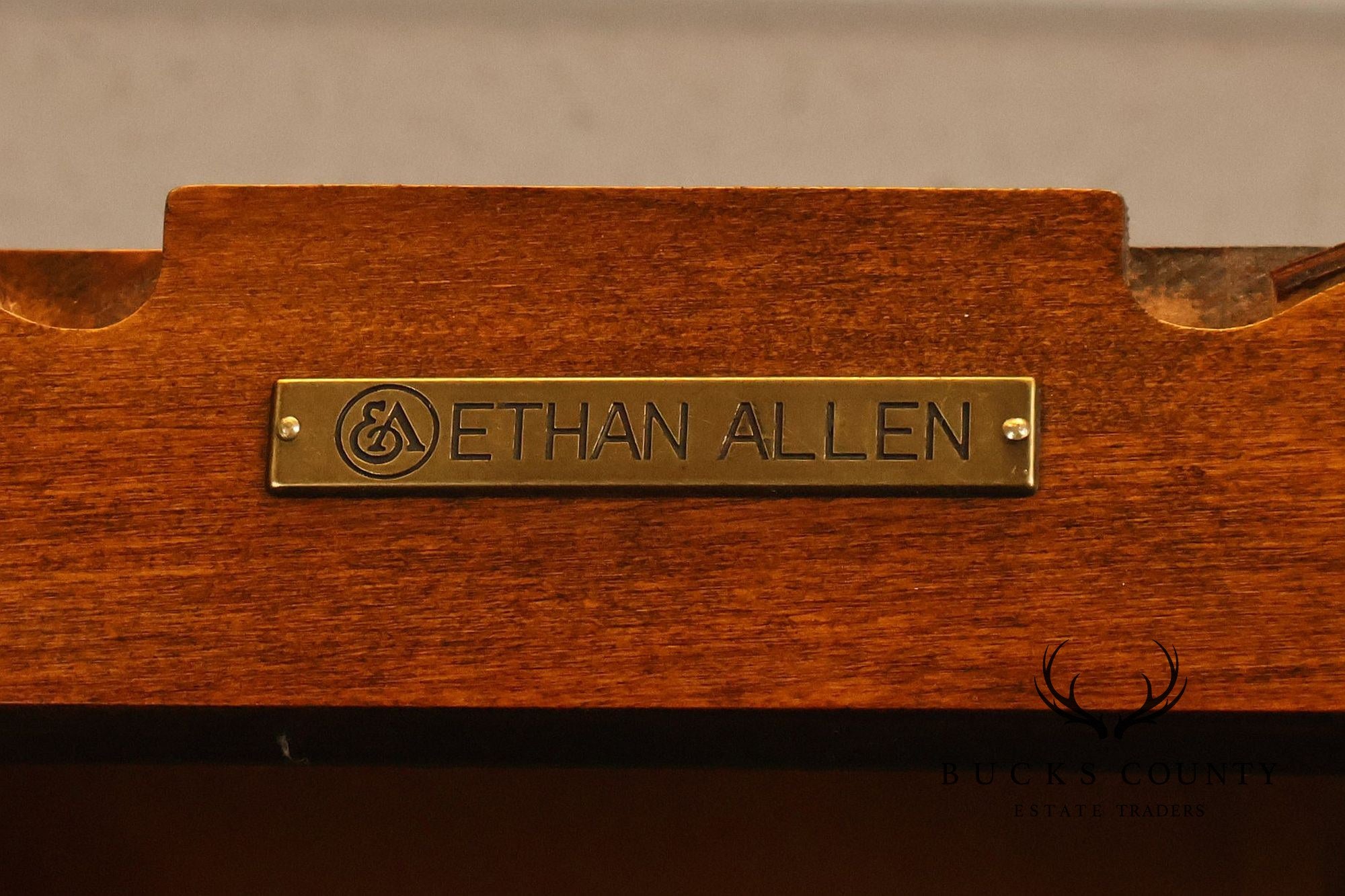 Ethan Allen 'Tuscany' China Cabinet