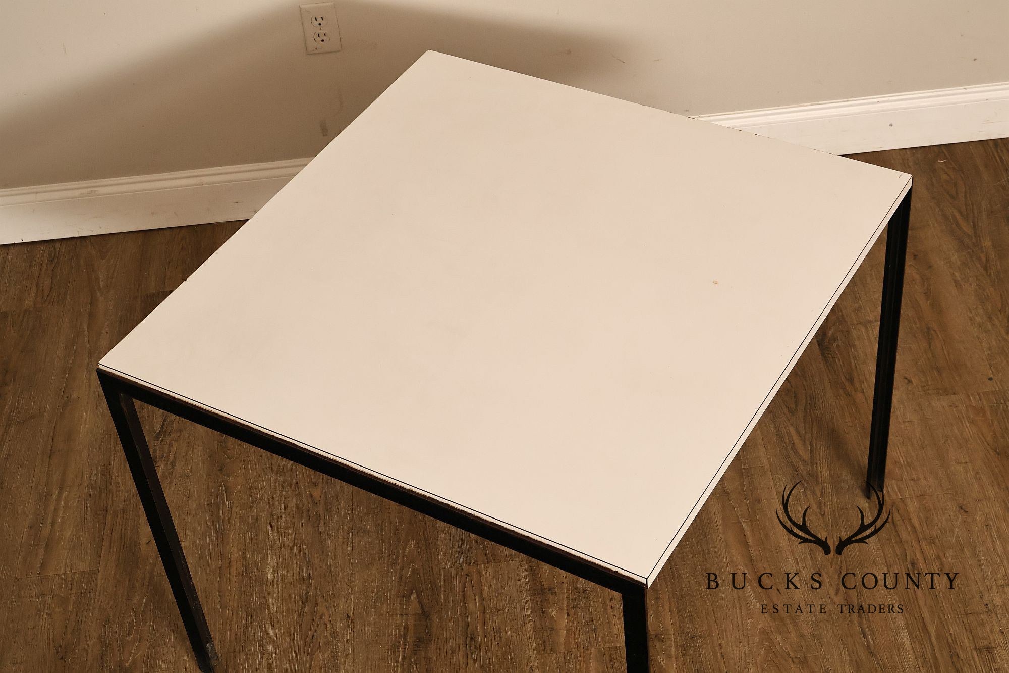 Vintage Knoll Associates Mid Century Modern White Laminate And Black Metal Dining Table