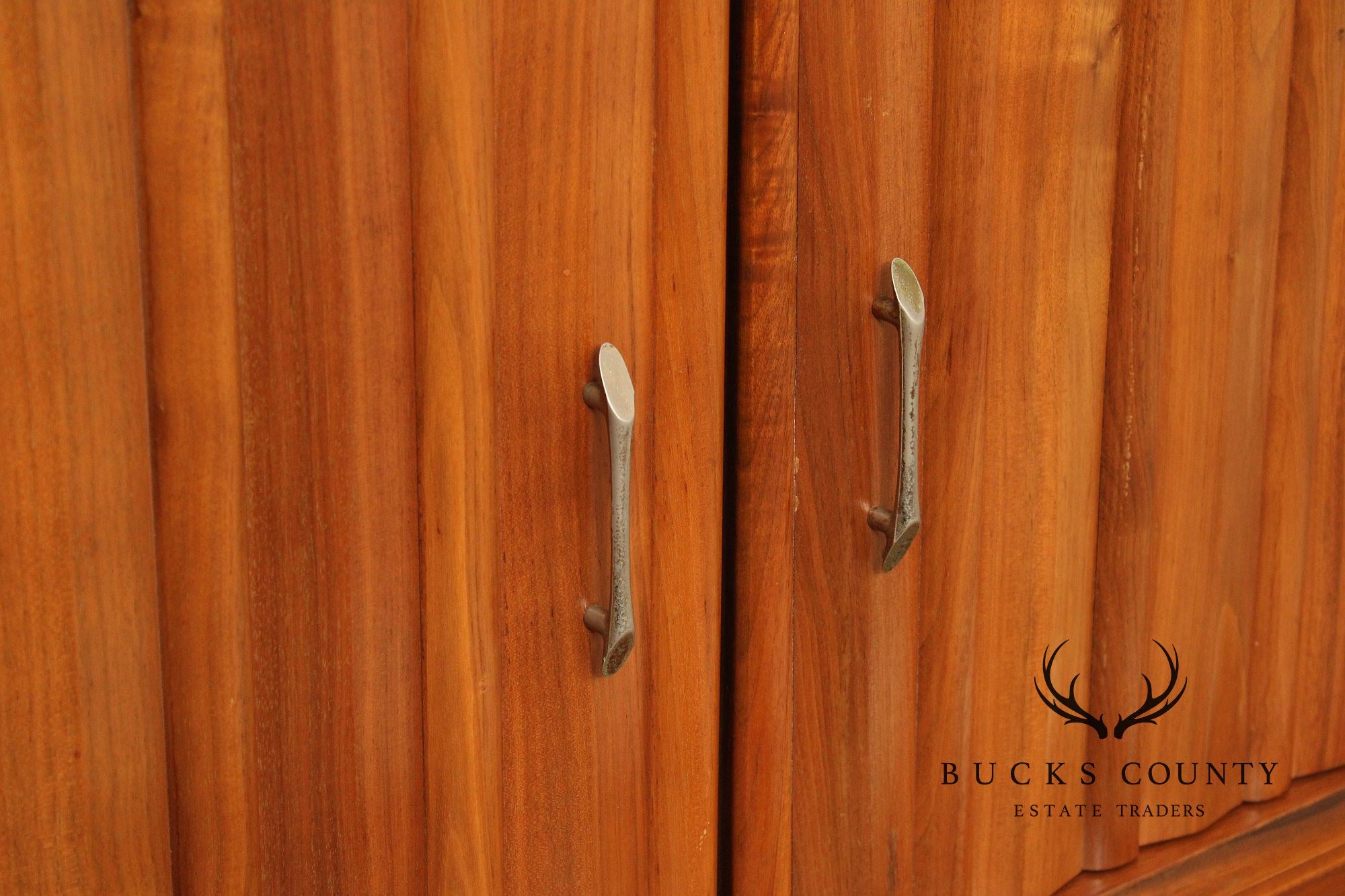 Young Manufacturing Mid Century Modern Walnut Gentleman's Chest