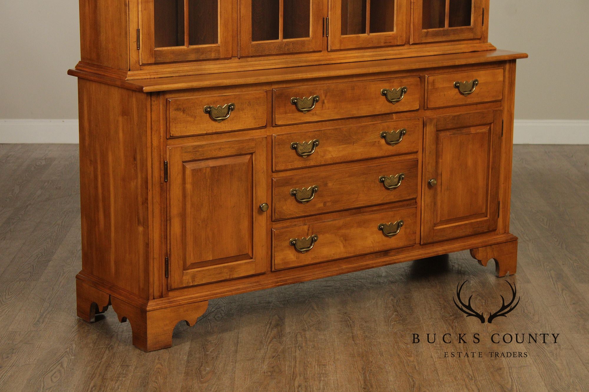 Ethan Allen 1776 Collection Maple Lighted China Cabinet