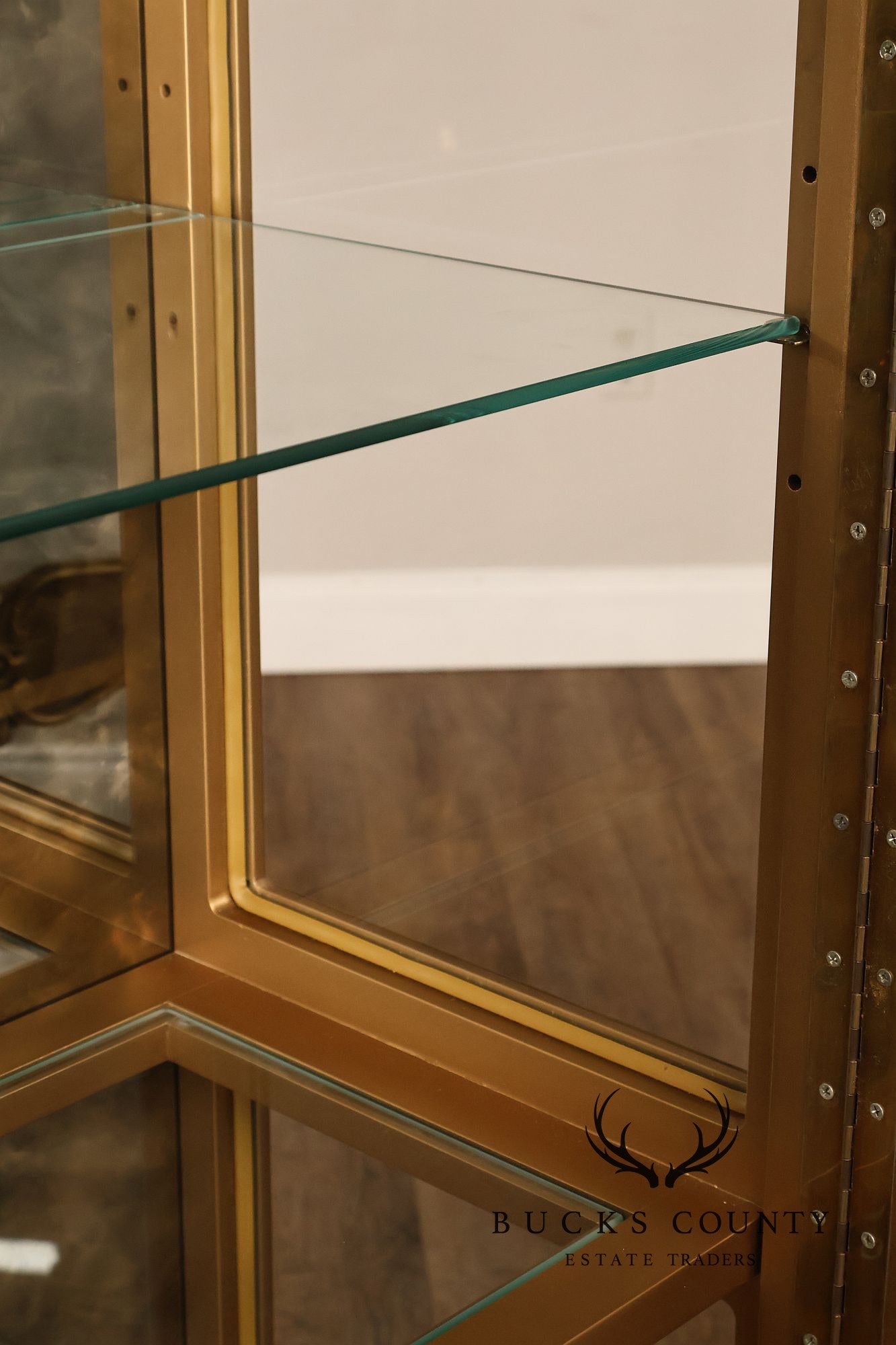 Mastercraft Mid Century Modern Brass And Glass Display Cabinet