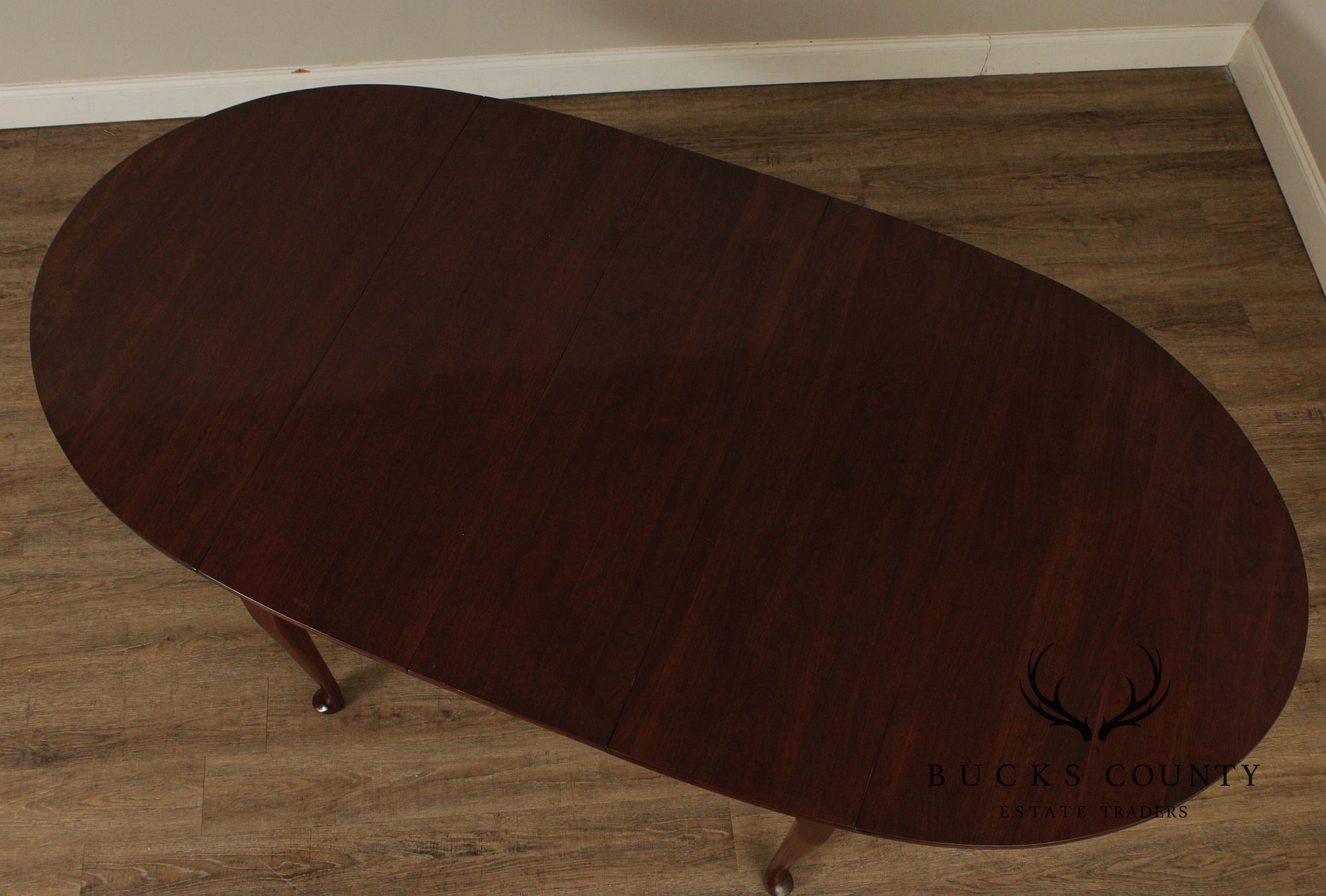 Pennsylvania House Queen Anne Style Cherry Drop Leaf Dining Table