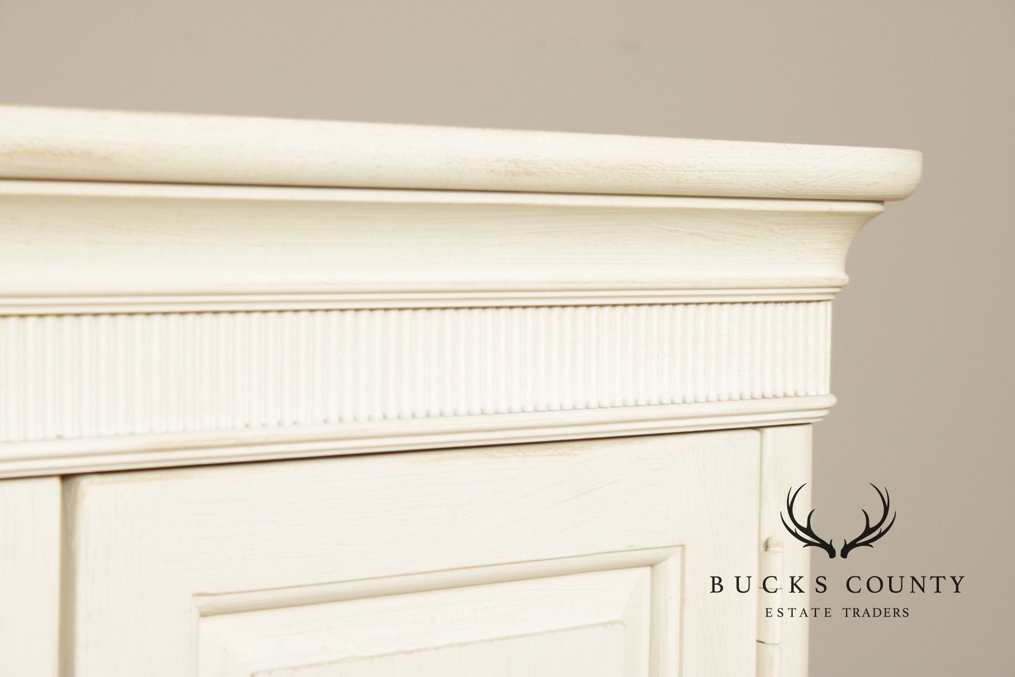 Drexel Heritage 'Chelsea Cottage' Armoire