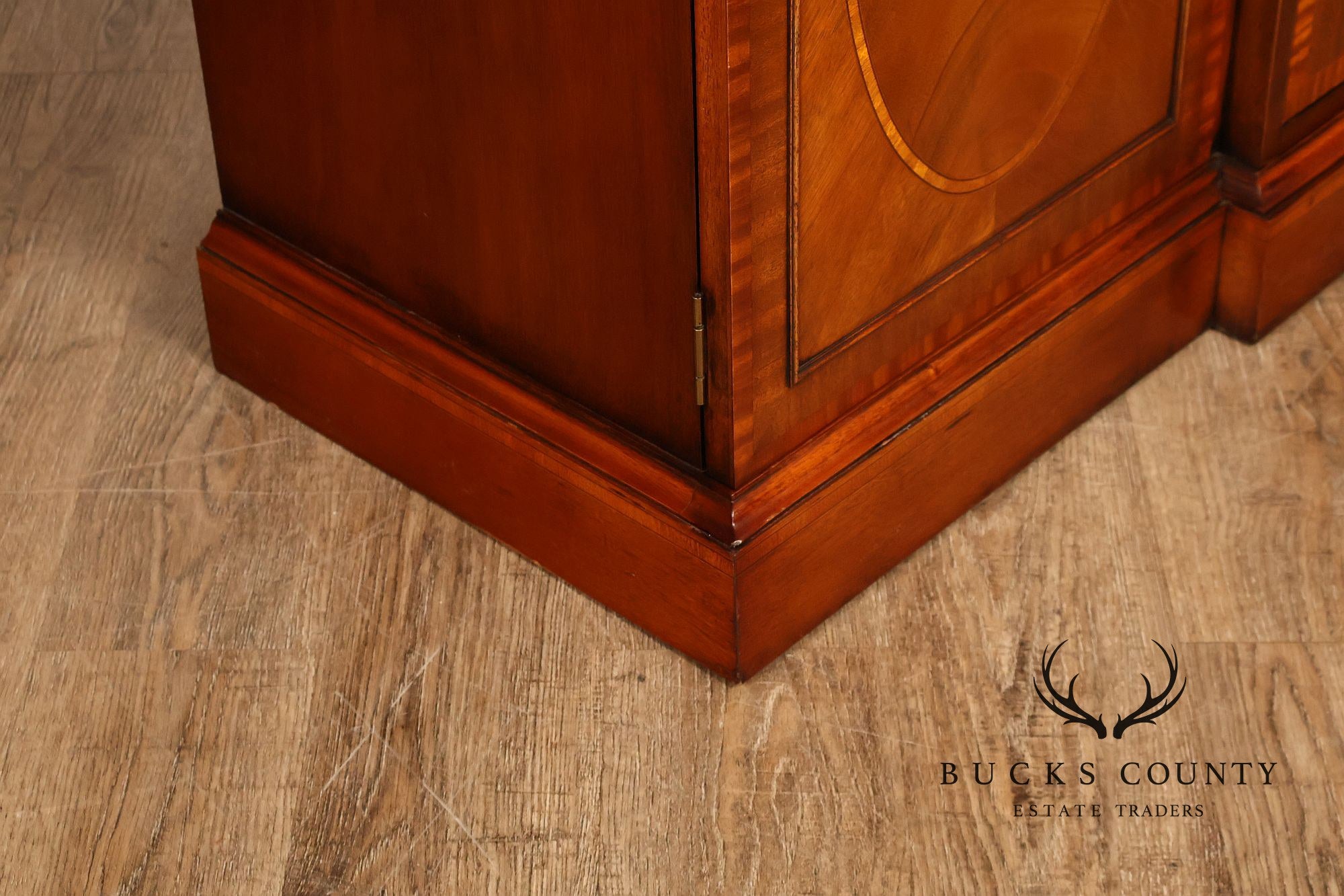 Hickory Chair Banded Mahogany Breakfront China Cabinet