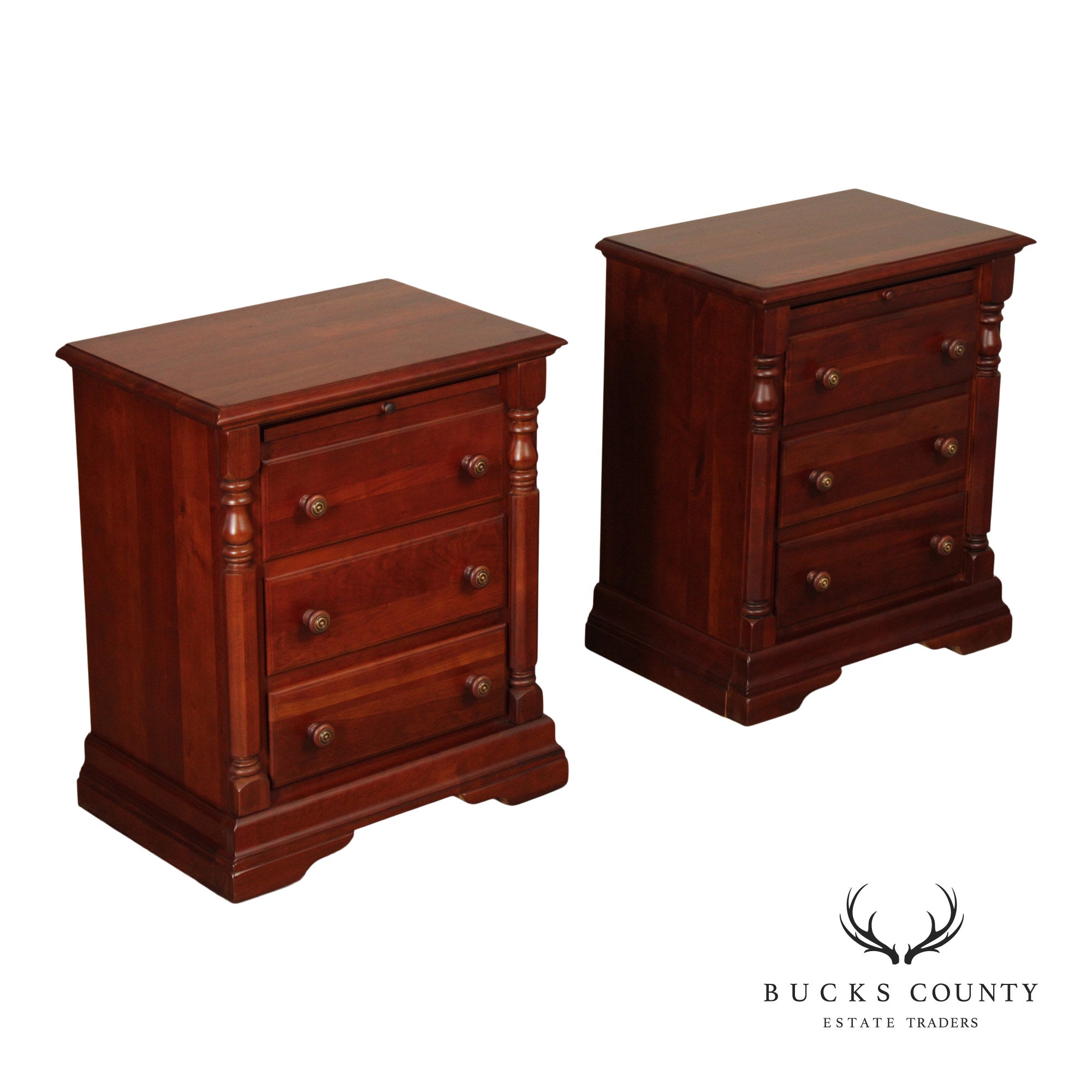 Keller Pair Of Solid Cherry Traditional Nightstands With Pull Out Trays