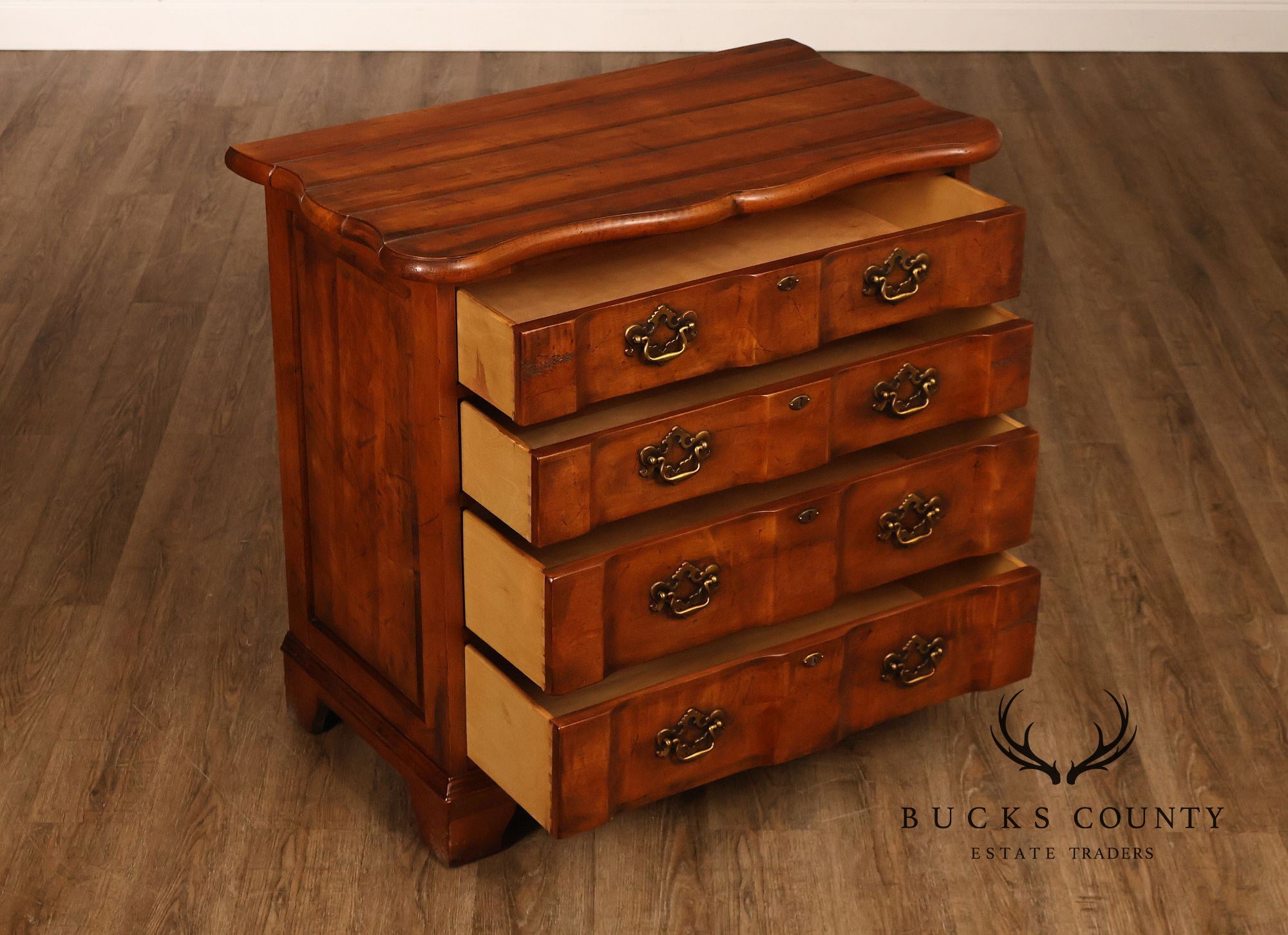 Century Furniture Georgian Style Pair of Blockfront Chests