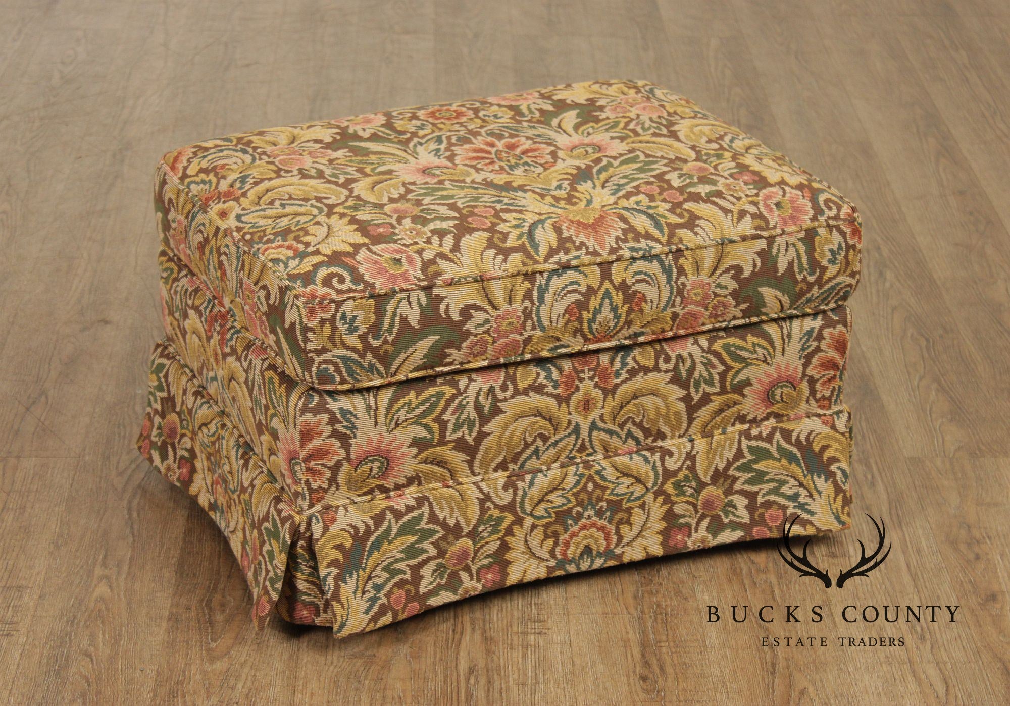 TRS Furniture Traditional Floral Upholstered Club Chair And Ottoman