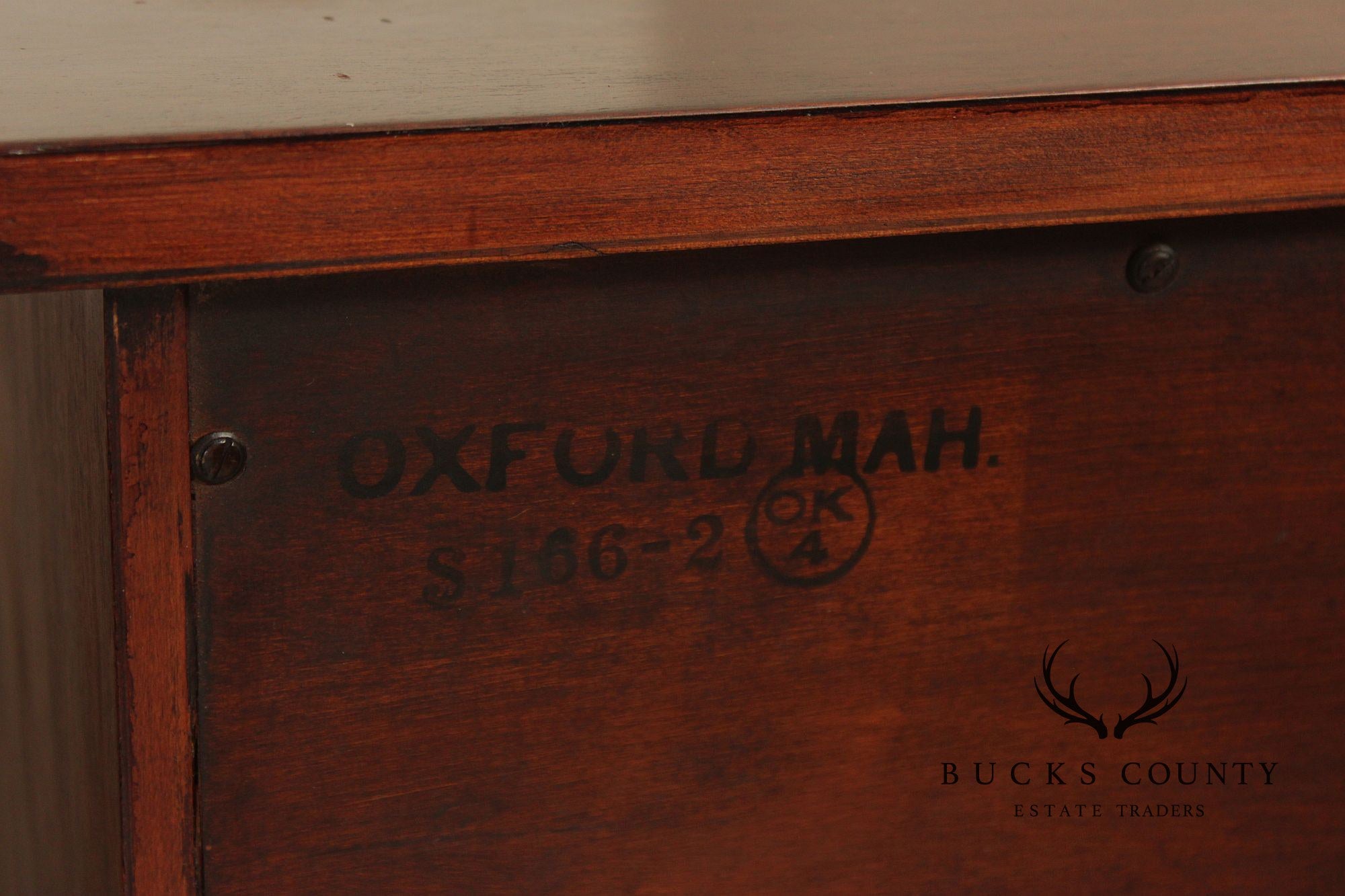 Kindel Chippendale Style Mahogany Blockfront Chest