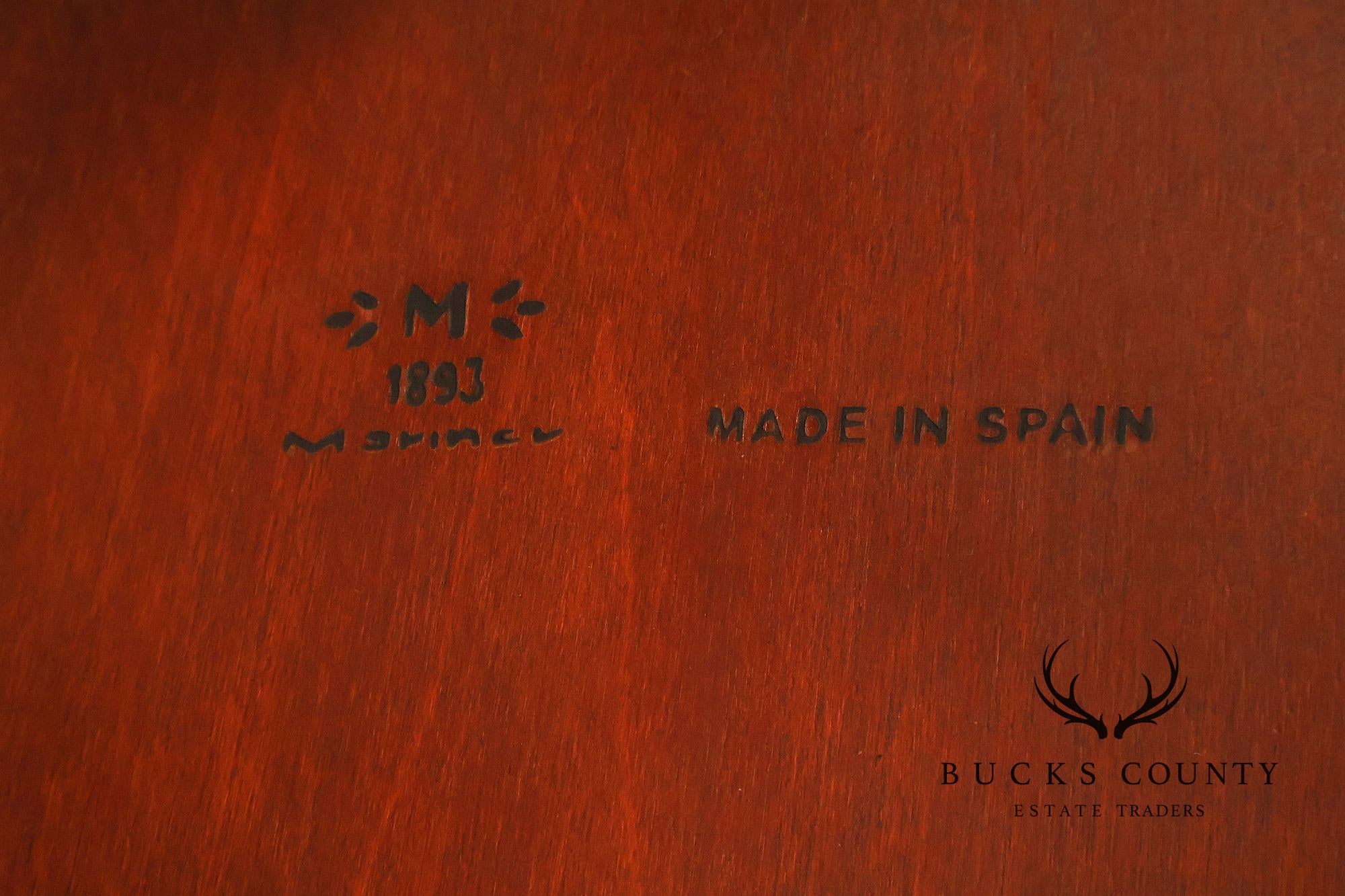 Mariner Neoclassical Style Pair Of Oval Mahogany Pedestal Tables