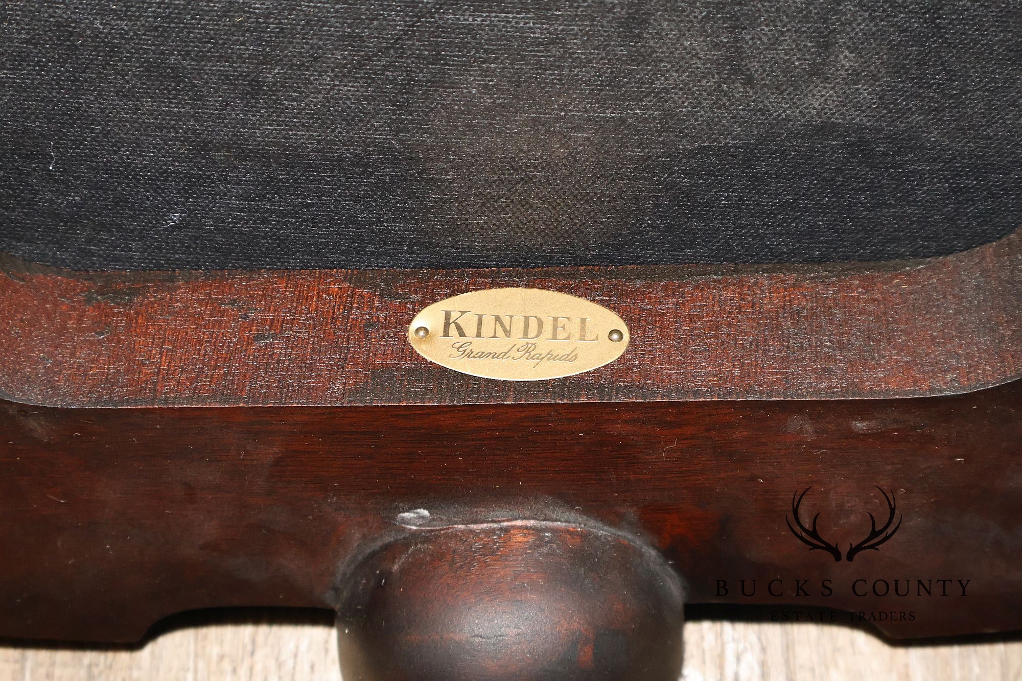 Kindel Winterthur Collection Pair of Mahogany Armchairs