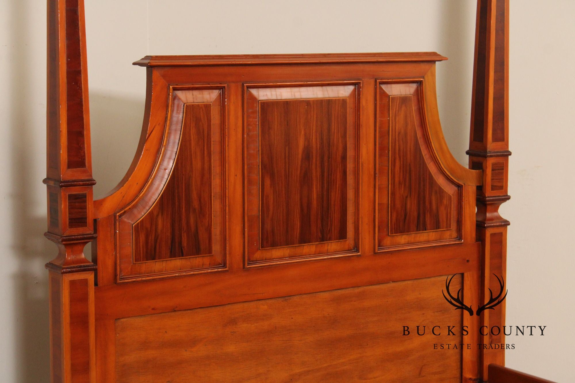 Alfonso Marina 18th Century Style Cama Umbria Full-Size Poster Bed