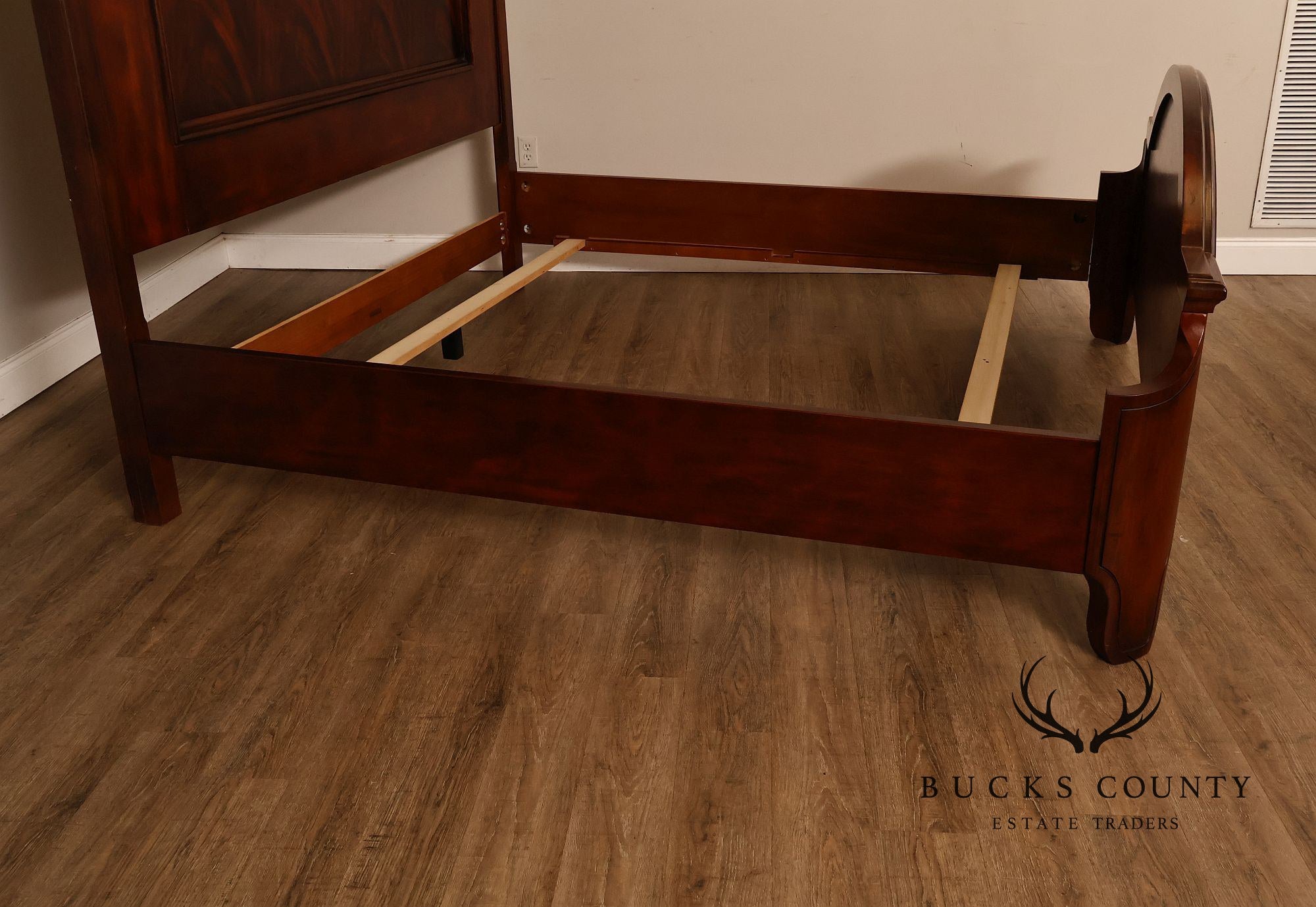 Henredon Carlyle Mahogany Victorian Style High Back King Bed