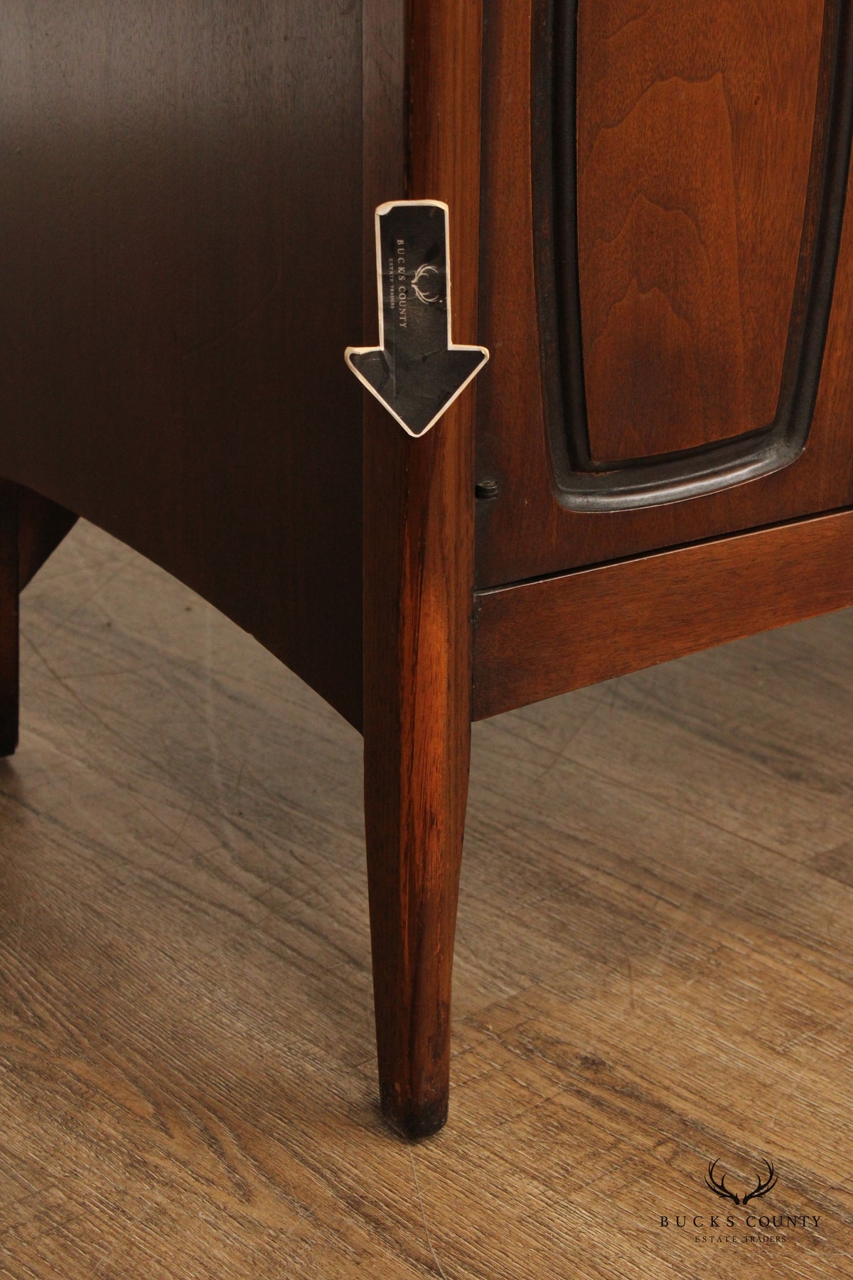 Broyhill 'Emphasis' Mid Century Modern Walnut Low Chest