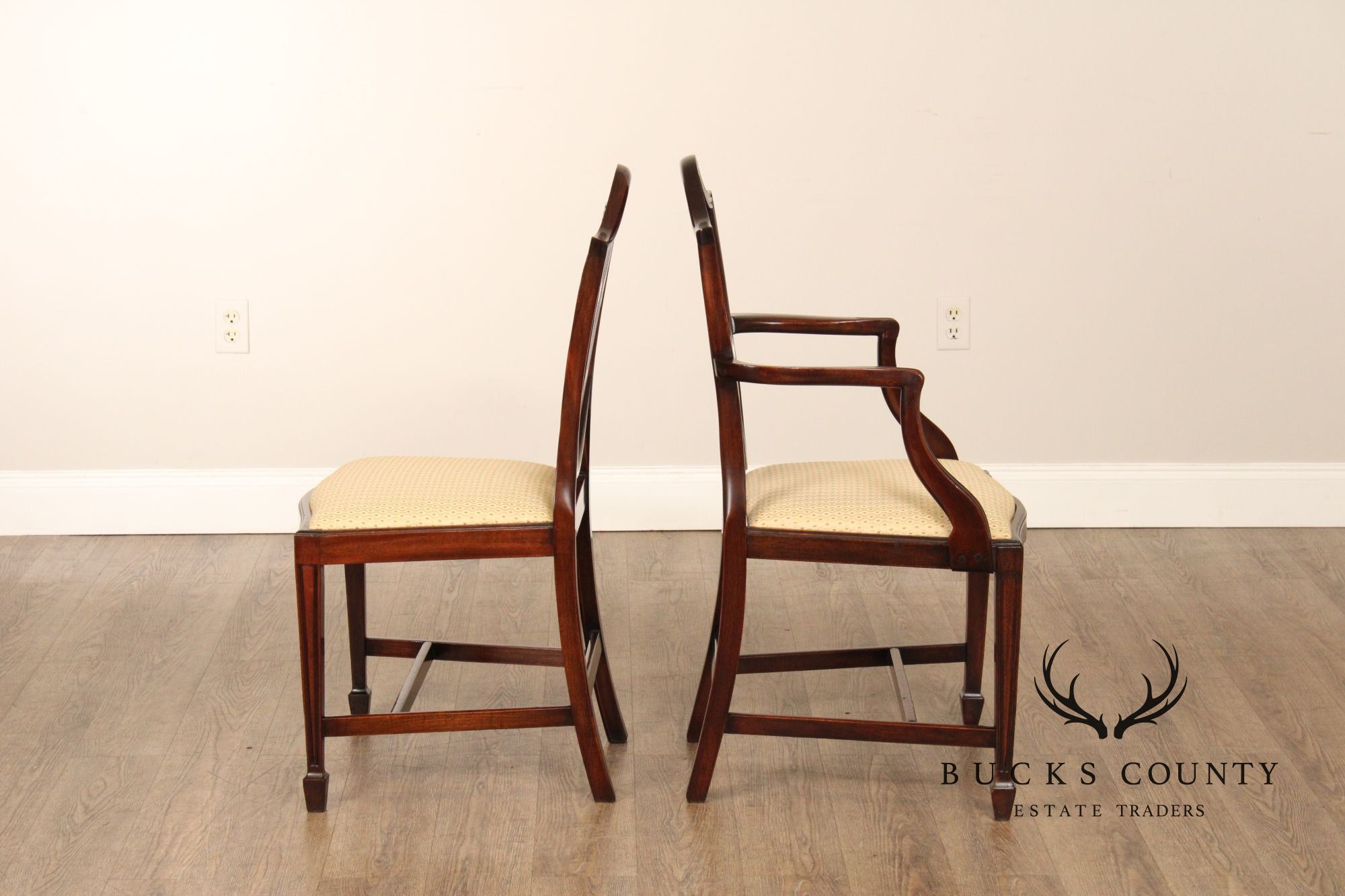 George III Style Quality Set Of Eight Carved Mahogany Shield Back Dining Chairs