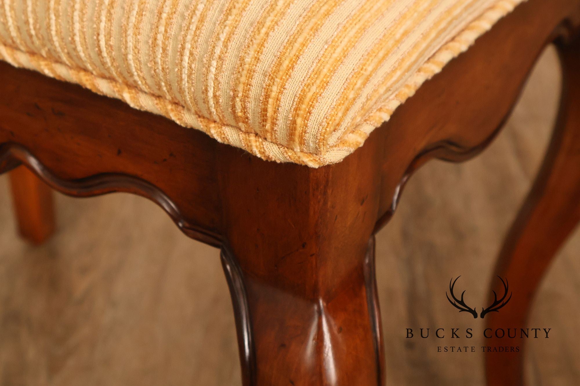 French Louis XV Style Carved Wood Vanity Stool