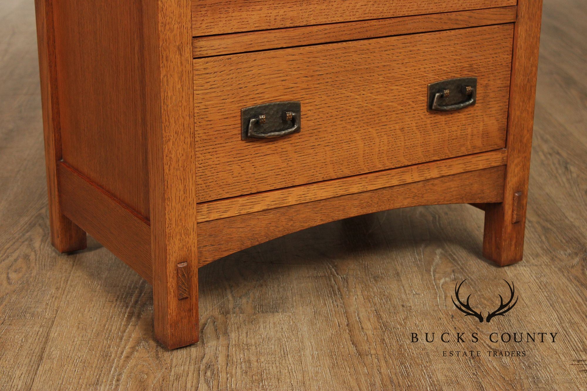 Stickley Mission Collection Oak Lingerie Chest