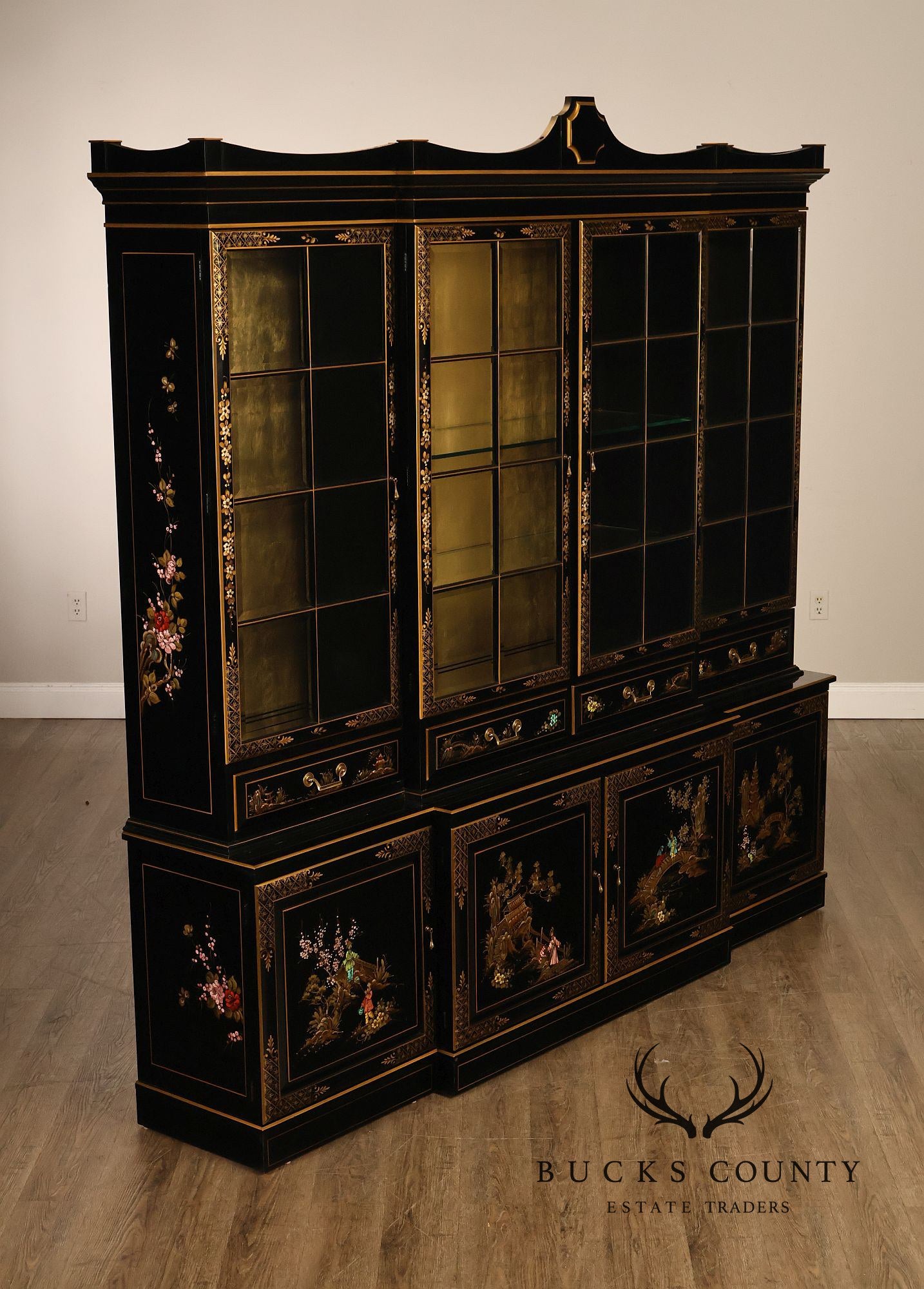 Union National Chinoiserie Hand Painted China Display Cabinet