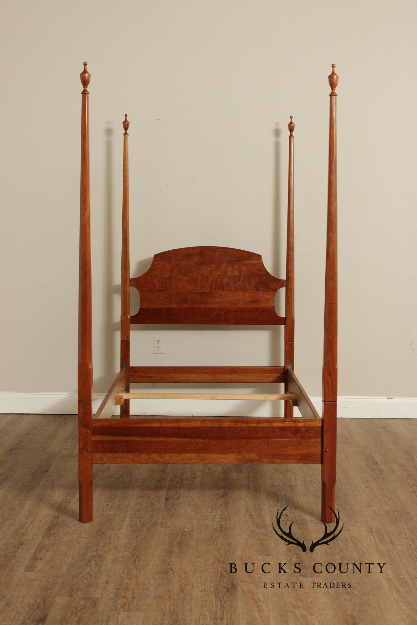 Stickley Traditional Cherry Twin Size Pair Of Poster Beds