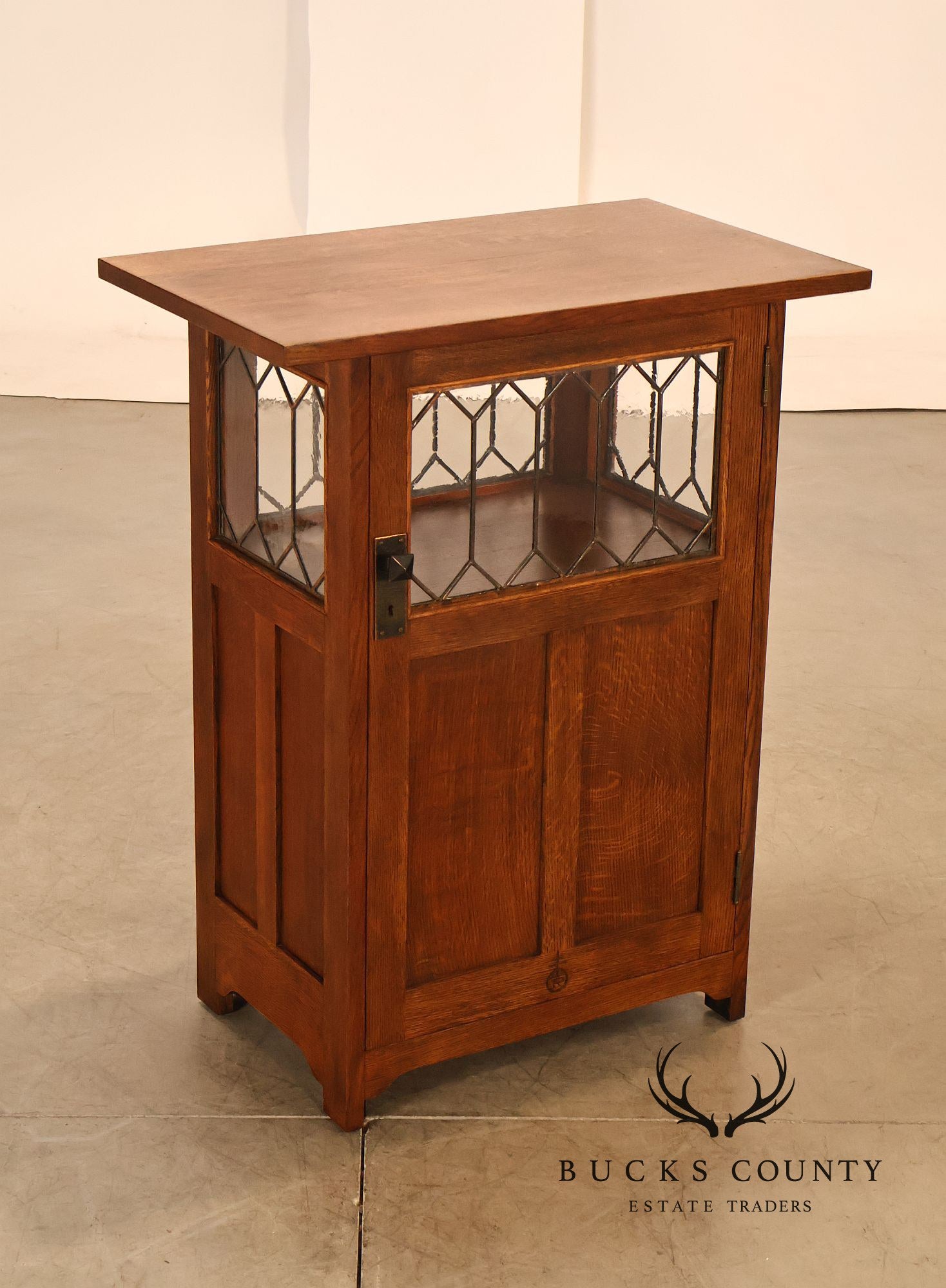 Stickley Mission Collection Roycroft Oak Chafing Cabinet