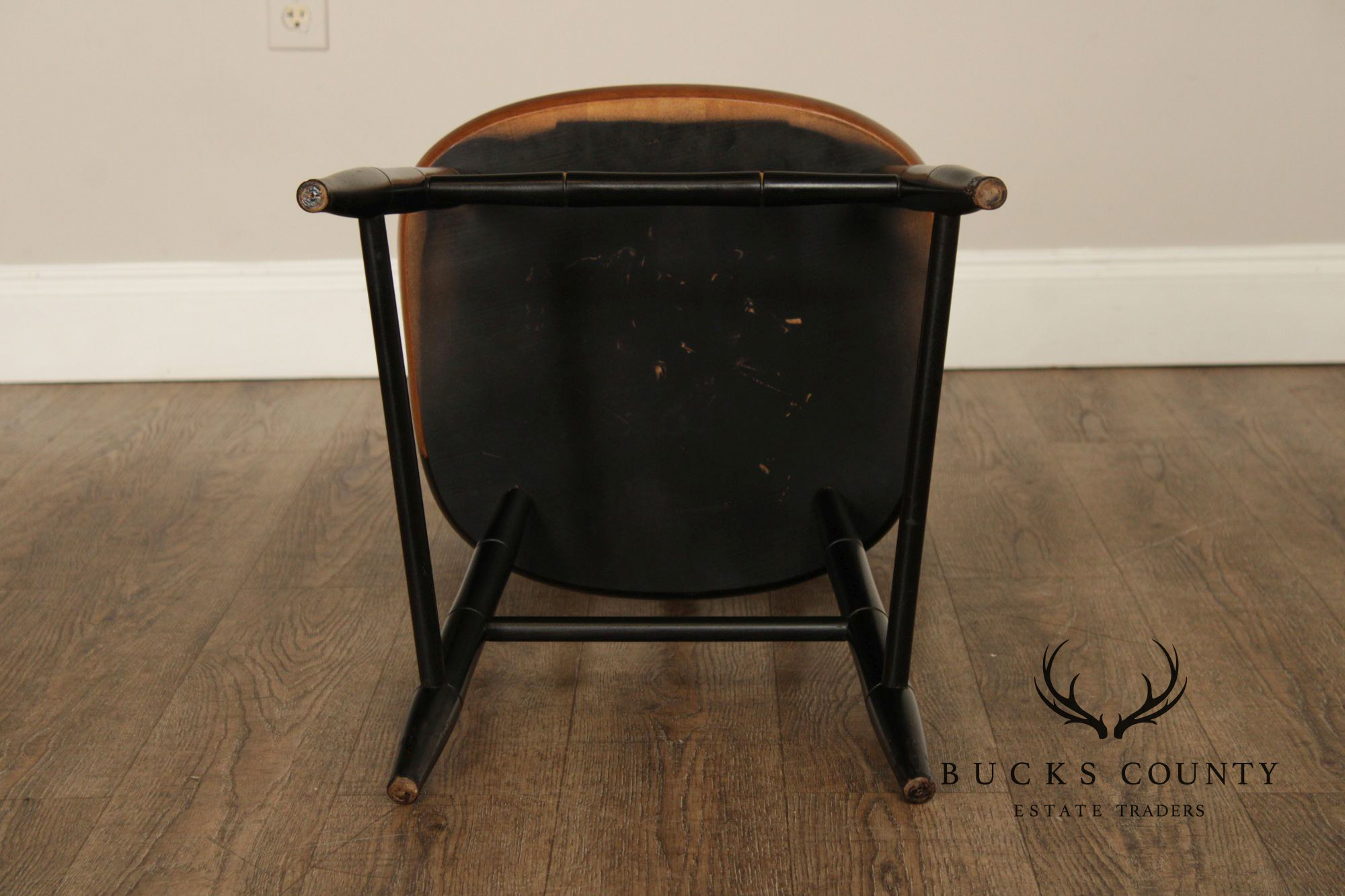 L. Hitchcock Stencil Decorated Desk or Side Chair