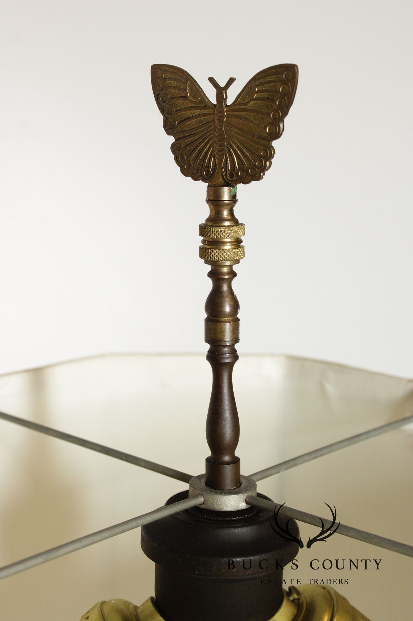 Asian Style Vintage Glazed Porcelain Table Lamp