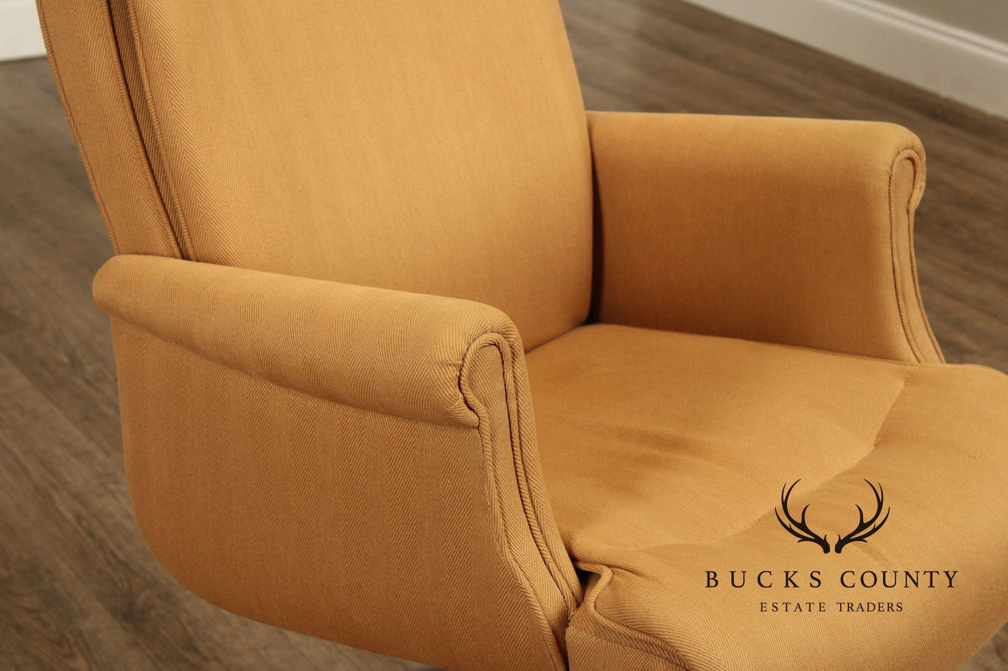 Traditional Executive Office Chair
