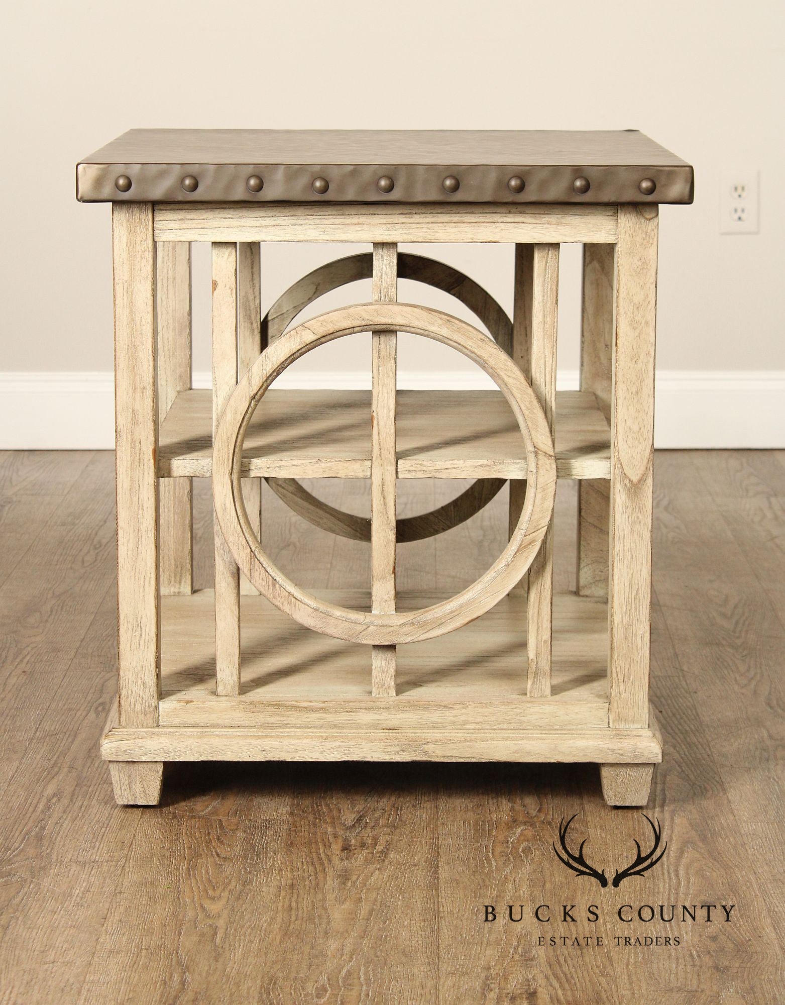 Lexington Furniture Twilight Bay Collection 'Wyatt' Lamp Table