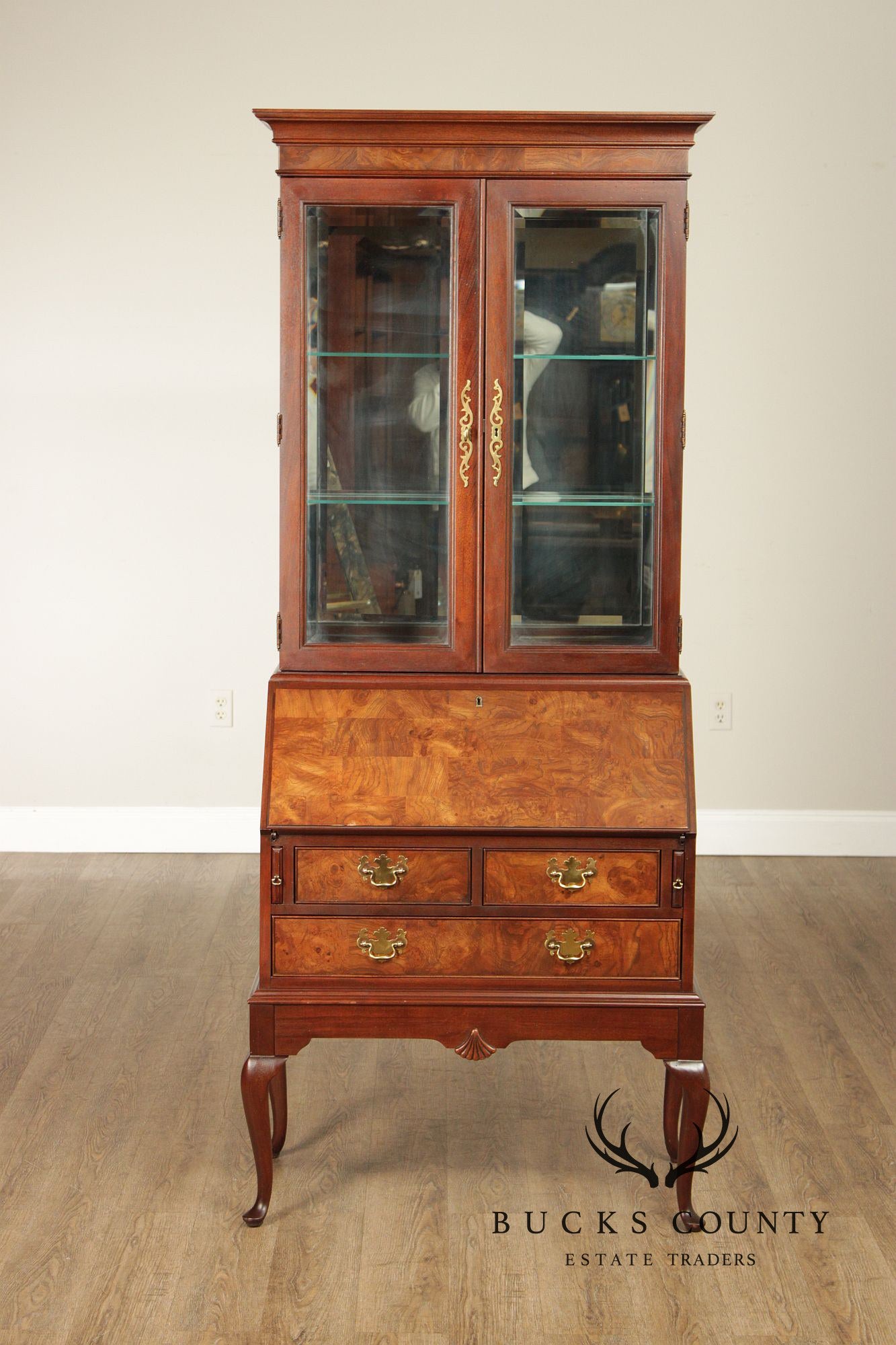 Hekman Georgian Style Lighted Secretary Desk And Display Cabinet