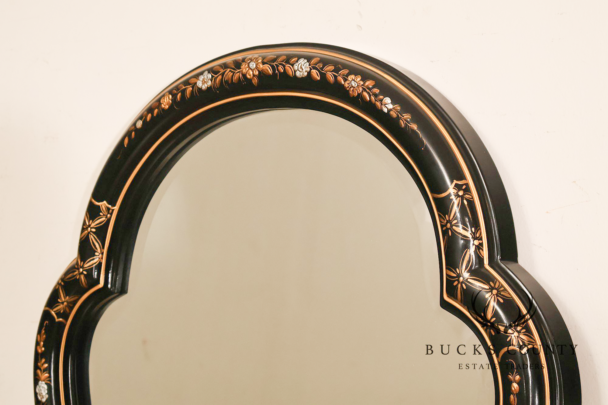 Henredon Chinoiserie Style Keyhole Wall Mirror