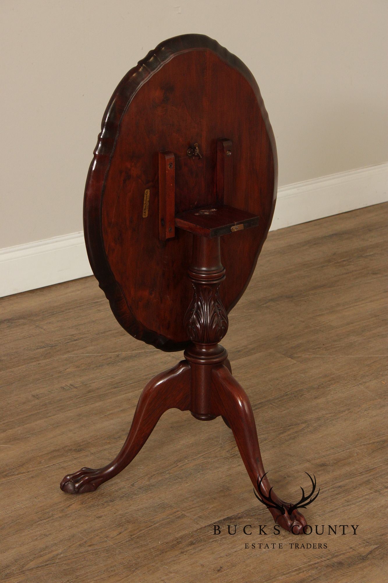 1940's Georgian Style Pair of Mahogany Tilt-Top Pedestal Tables