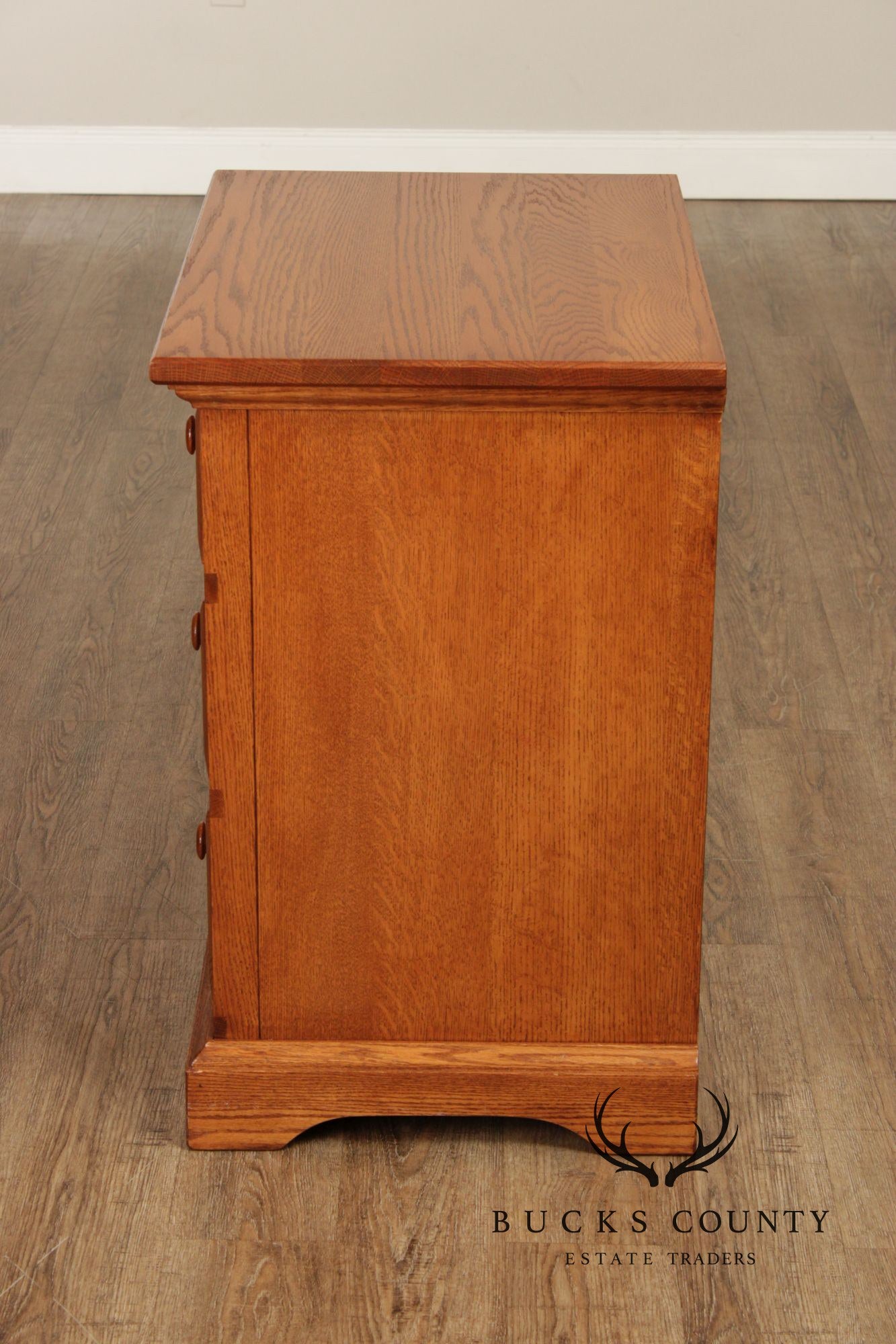 Hunt Country Furniture Pair of Oak Three-Drawer Nightstands