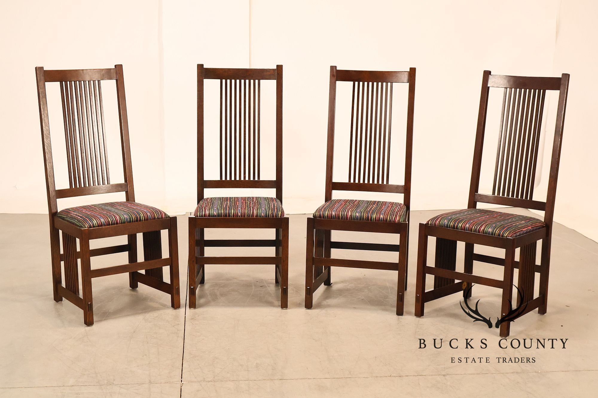 Stickley Mission Collection Set of Four Oak Spindle Side Dining Chairs