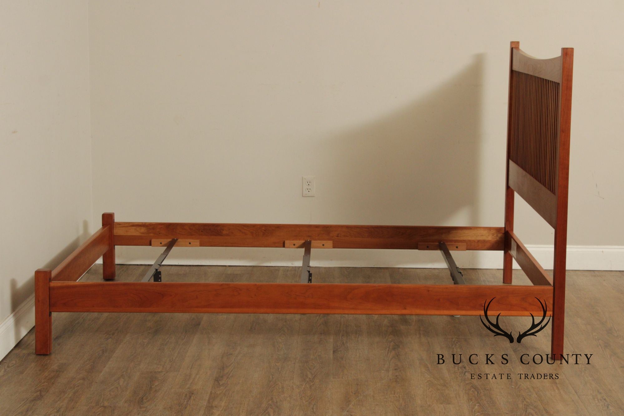 Stickley Mission Collection Cherry Queen Spindle Bed2495