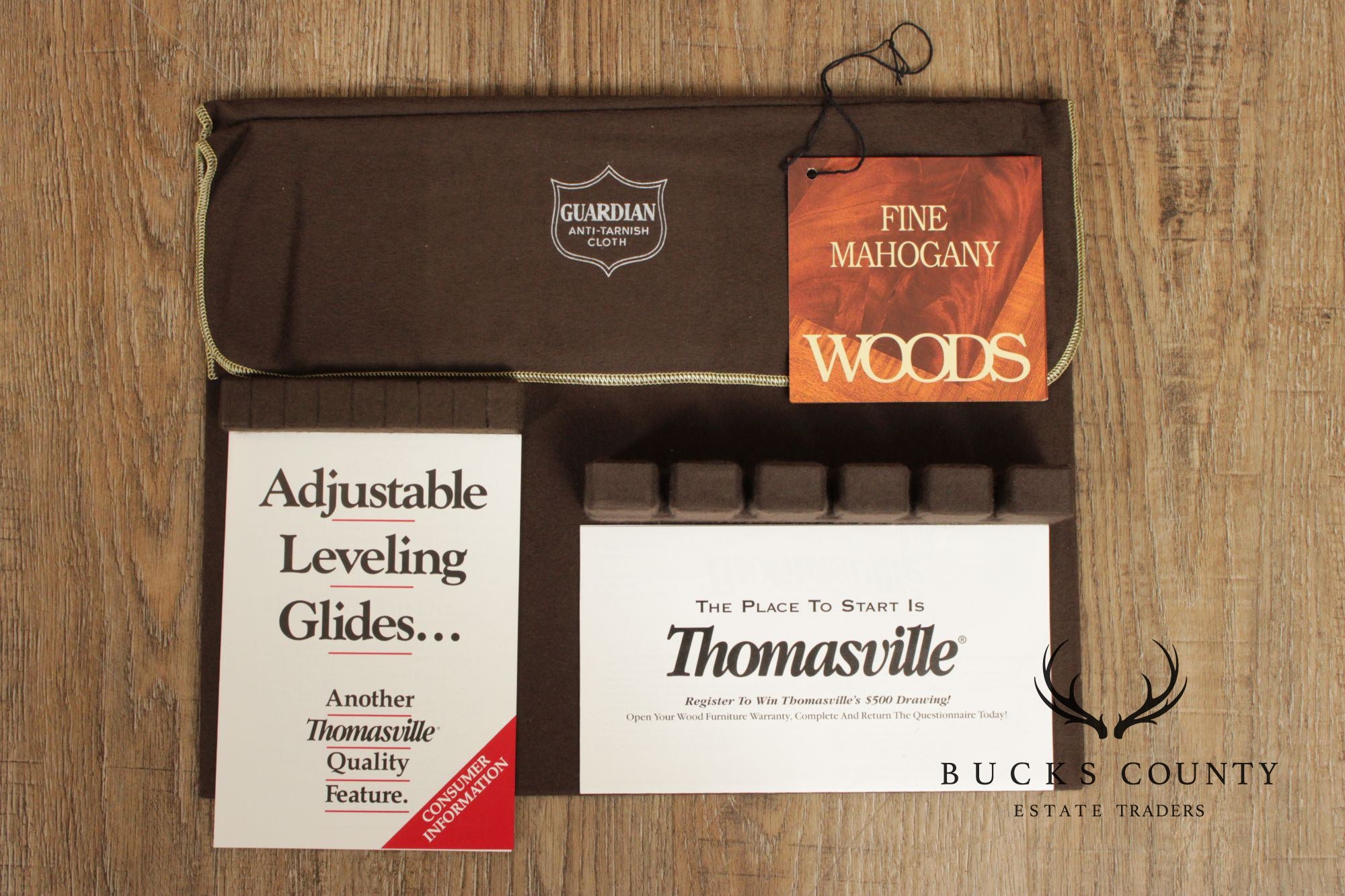 Thomasville Georgian Style Large Mahogany China Display Breakfront